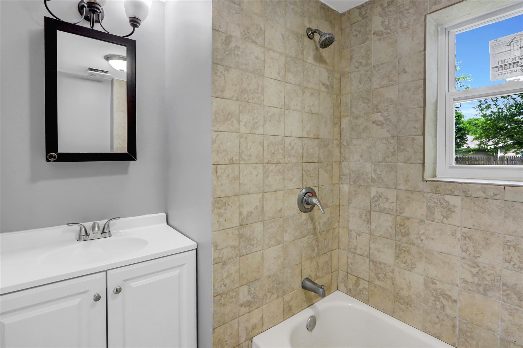 Single Family Broadway  Suffolk County, NY 11950, MLS-874628-13