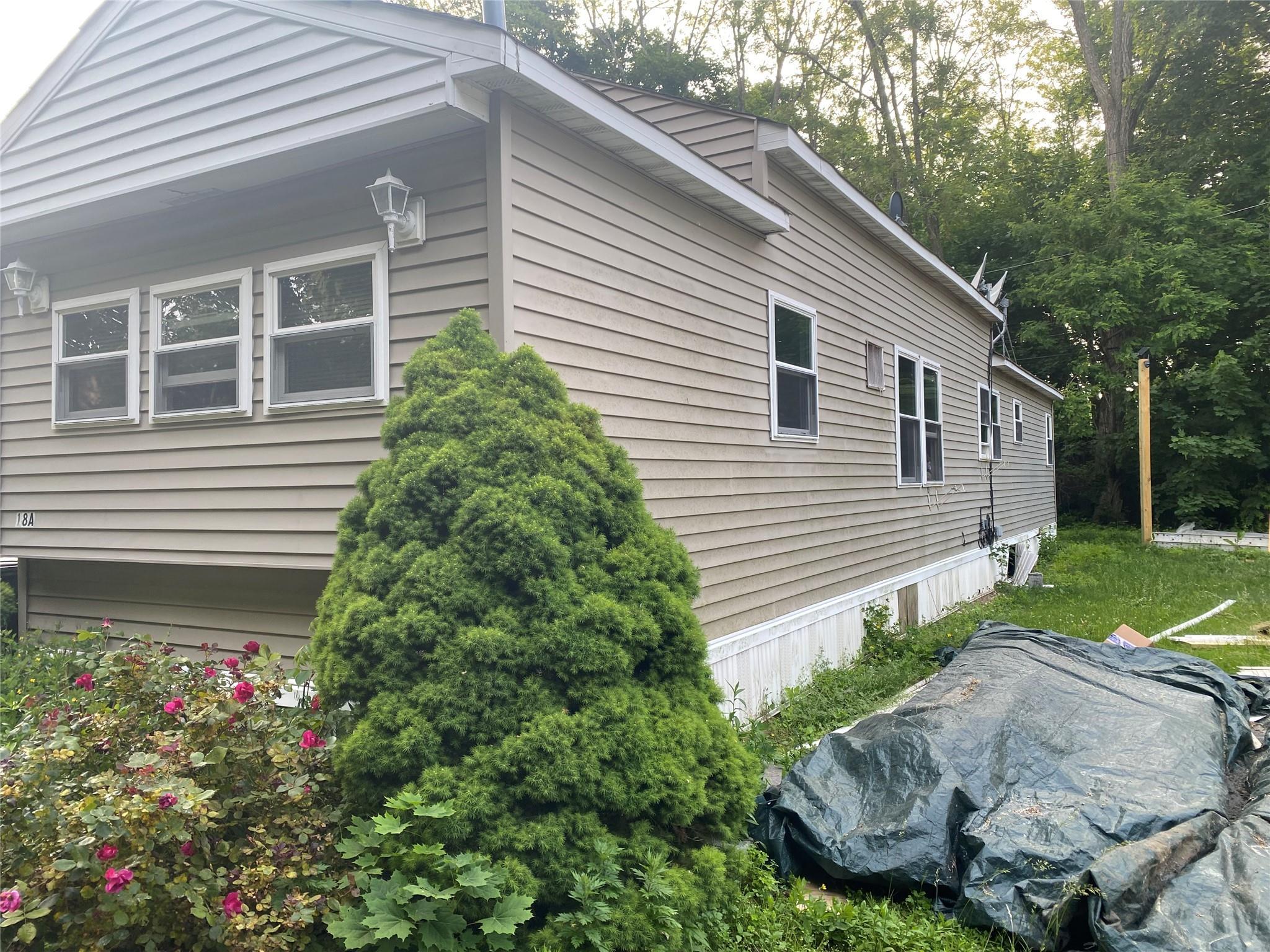 Single Family Johns  Suffolk County, NY 11931, MLS-874633-3