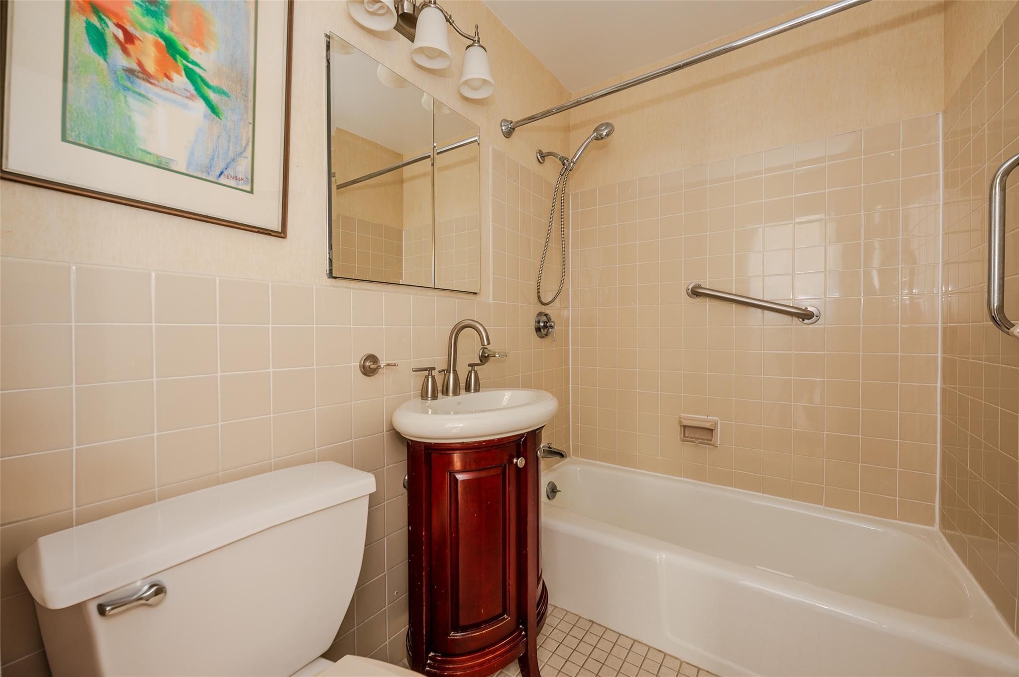 Coop Henry Street  Brooklyn, NY 11201, MLS-874639-14