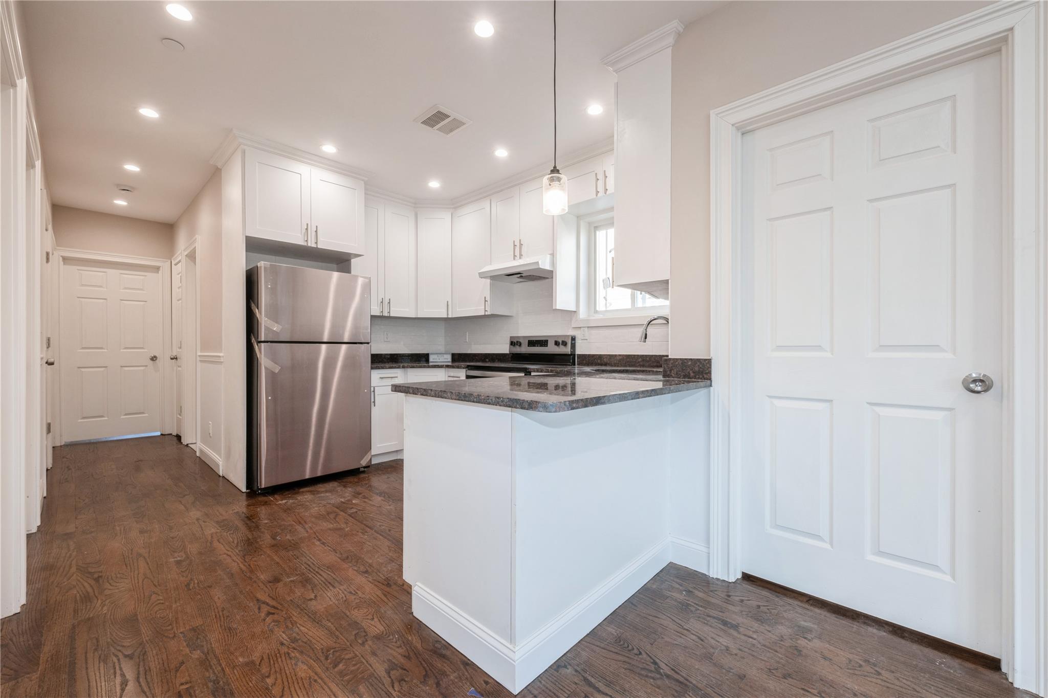 Single Family 224  Queens, NY 11413, MLS-874657-15