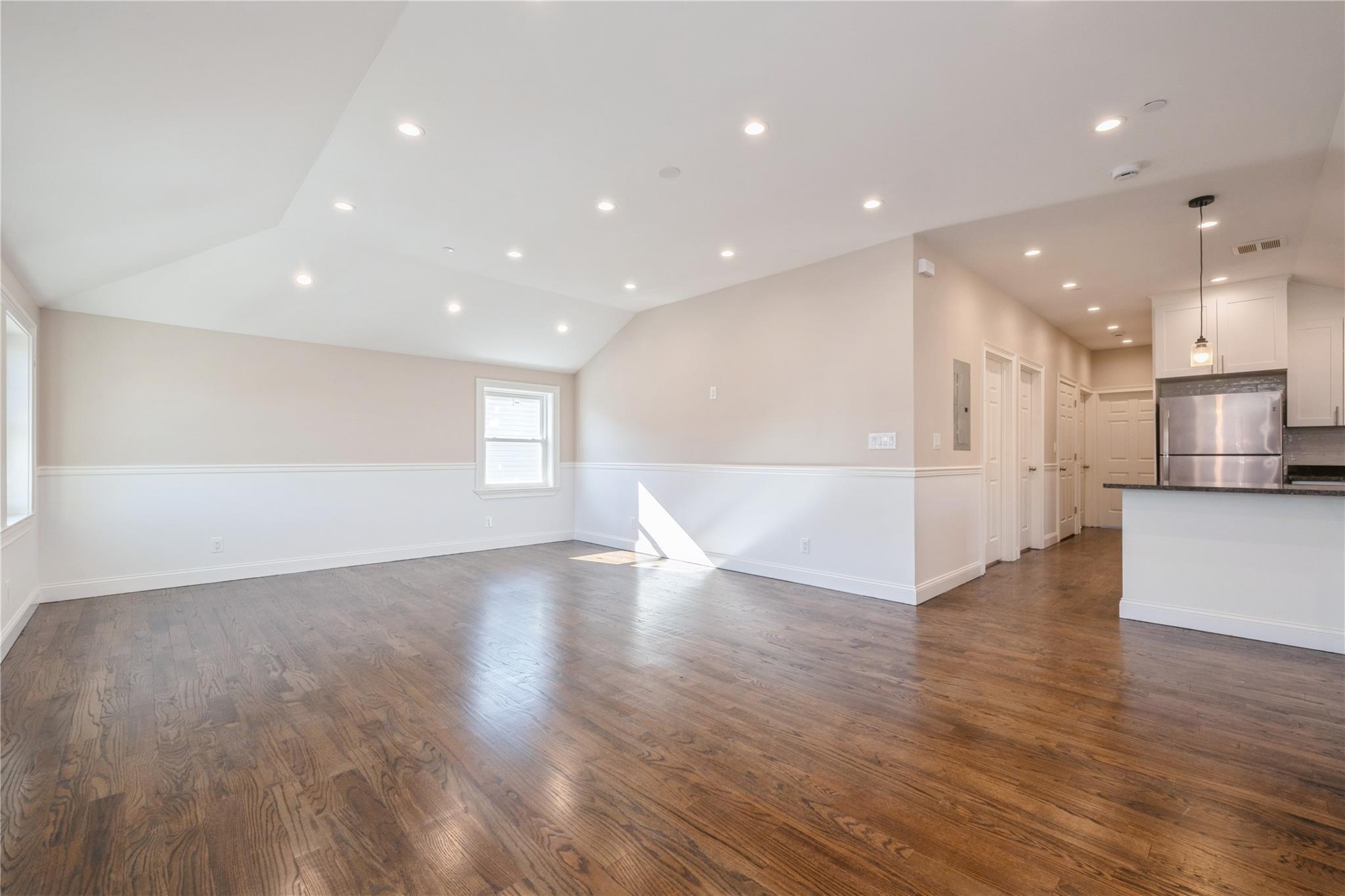 Single Family 224  Queens, NY 11413, MLS-874657-39