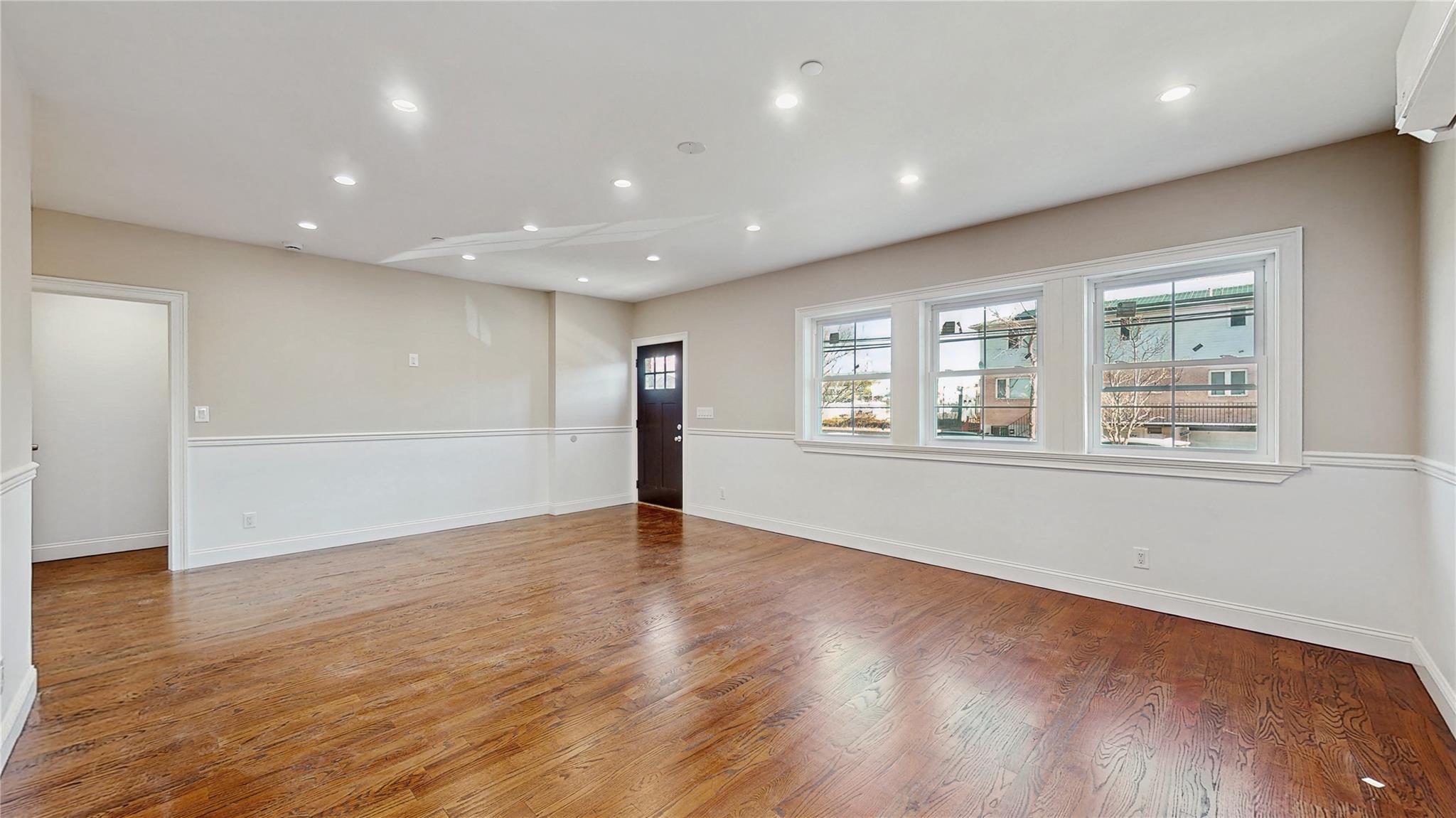 Single Family 224  Queens, NY 11413, MLS-874657-5