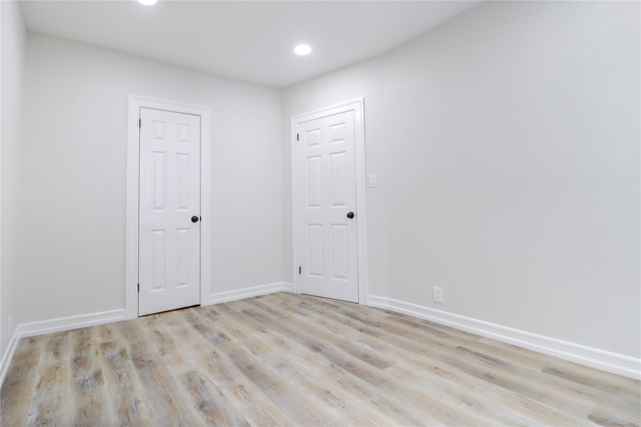 Single Family 80th  Queens, NY 11385, MLS-874660-21