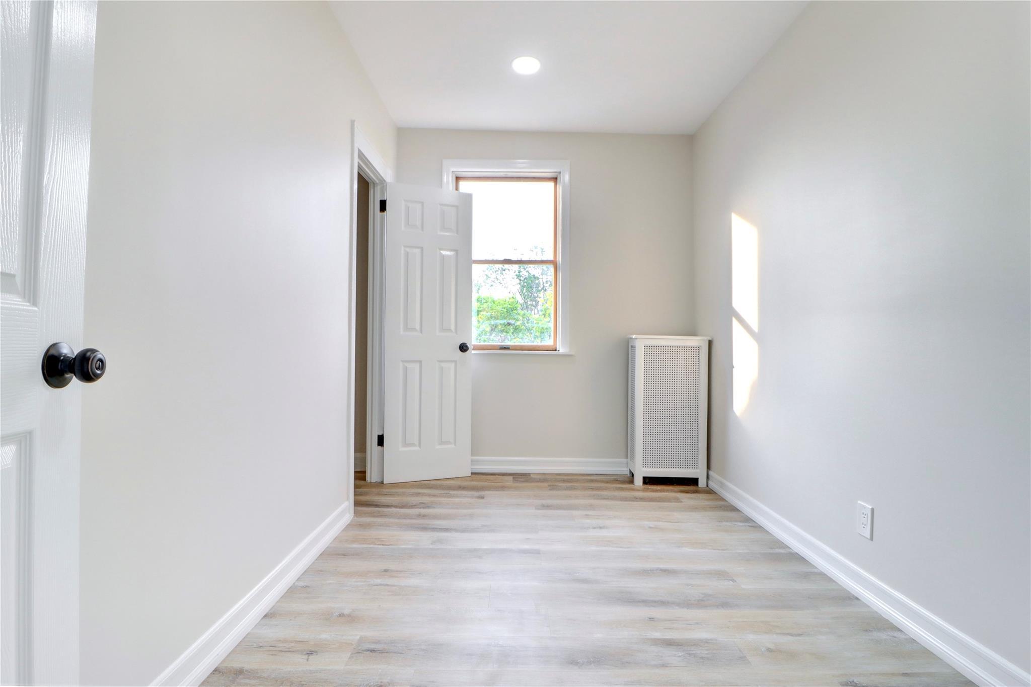 Single Family 80th  Queens, NY 11385, MLS-874660-23