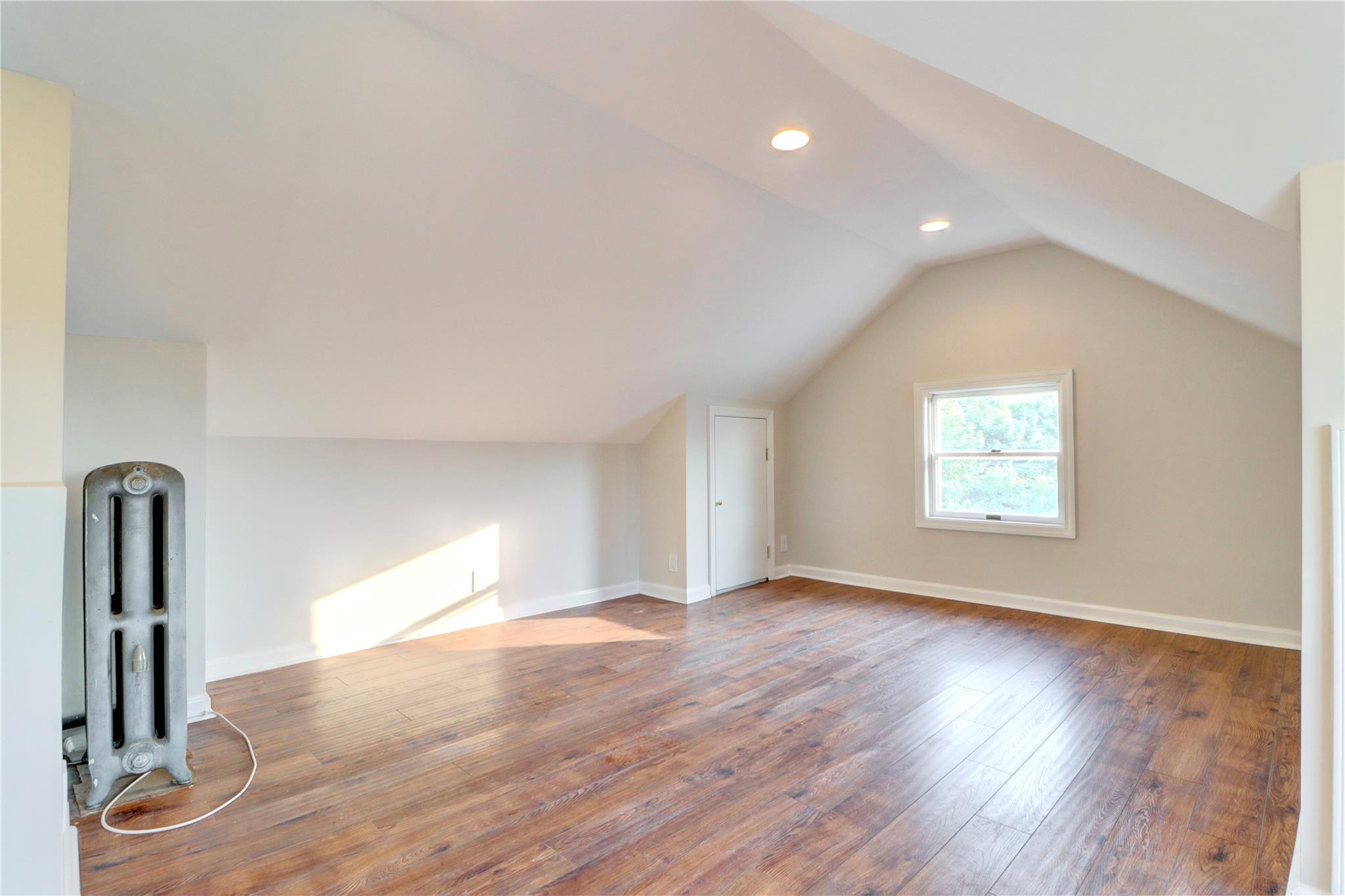 Single Family 80th  Queens, NY 11385, MLS-874660-28