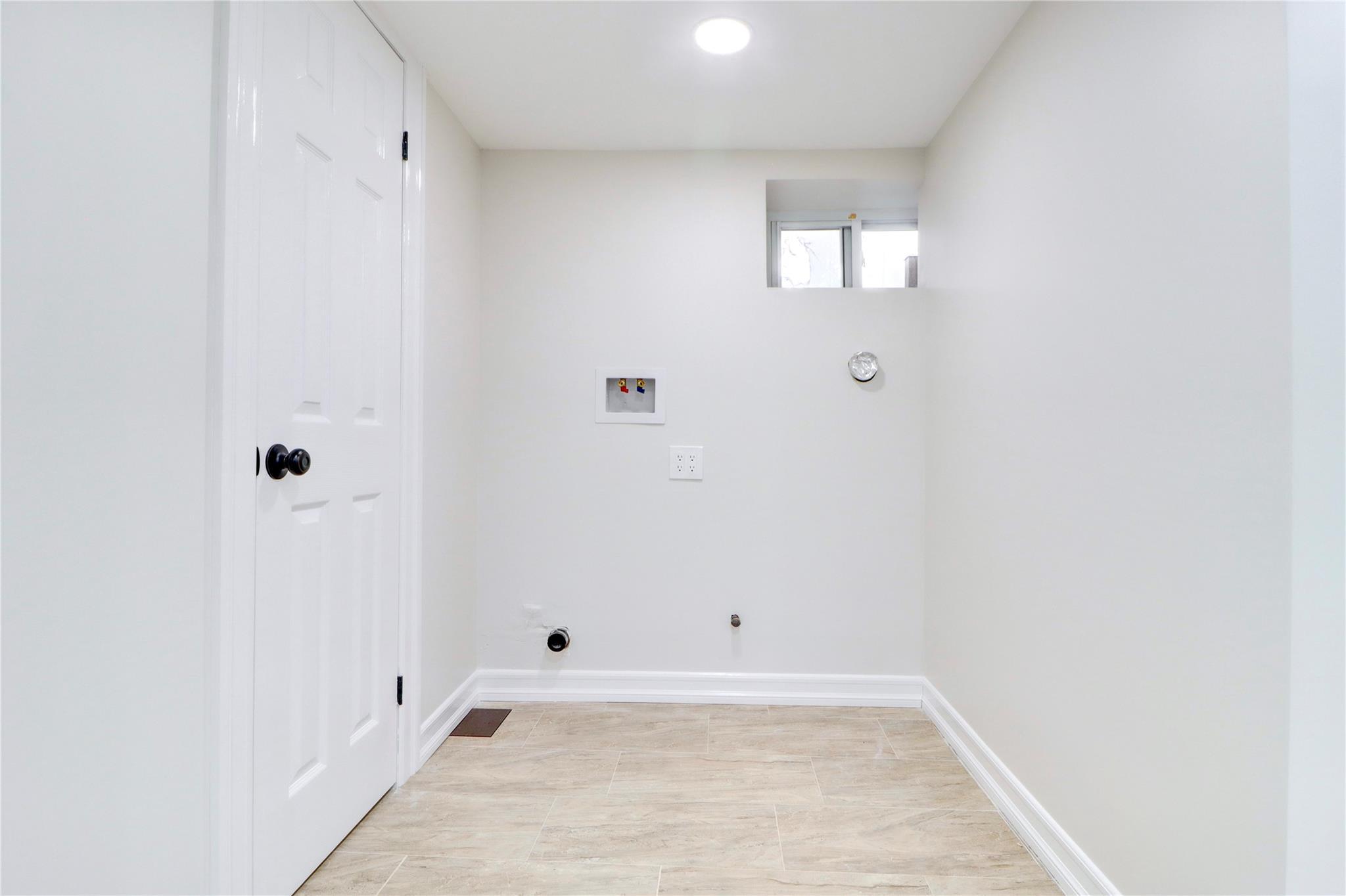 Single Family 80th  Queens, NY 11385, MLS-874660-36