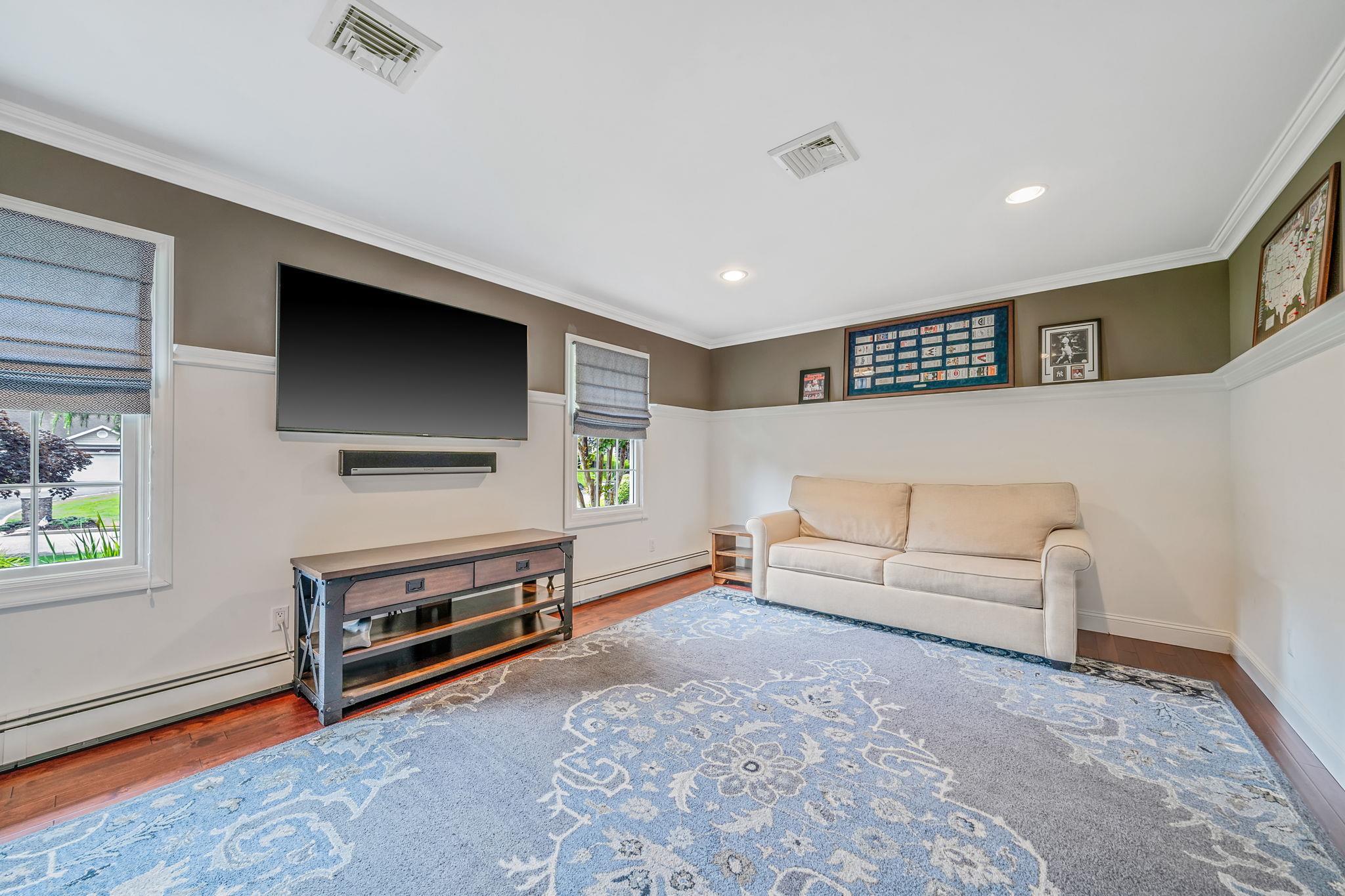Single Family Lindron  Suffolk County, NY 11787, MLS-874668-19