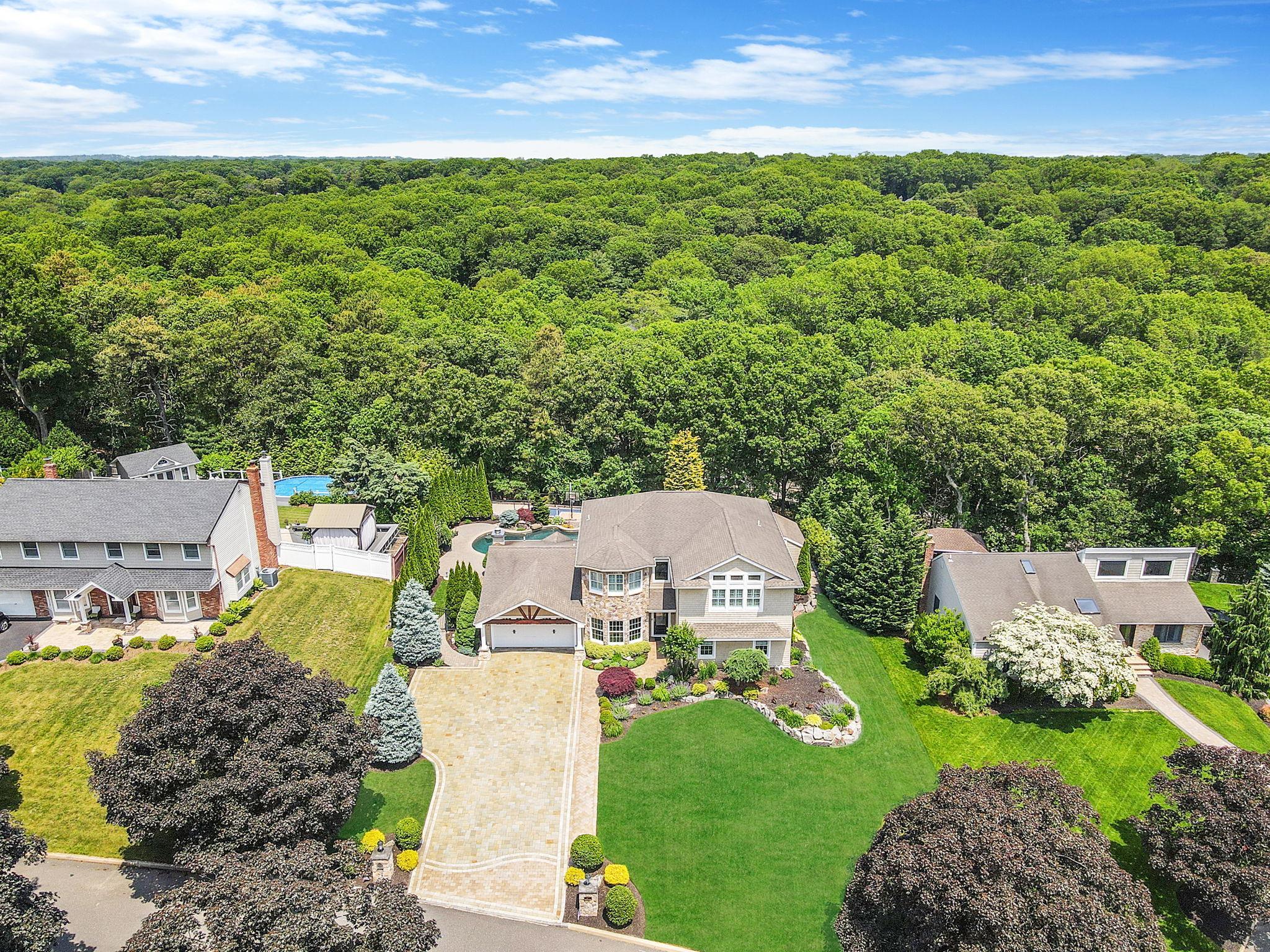 Single Family Lindron  Suffolk County, NY 11787, MLS-874668-4