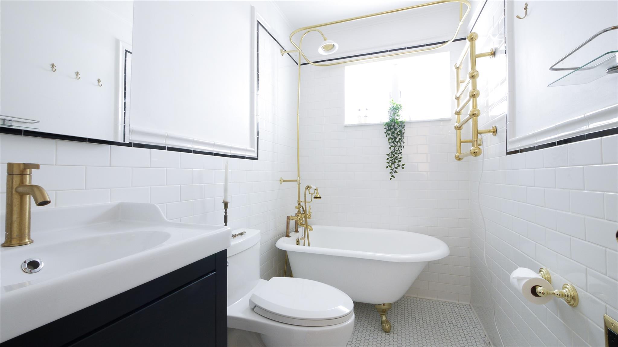 Single Family 201st  Queens, NY 11360, MLS-874678-11