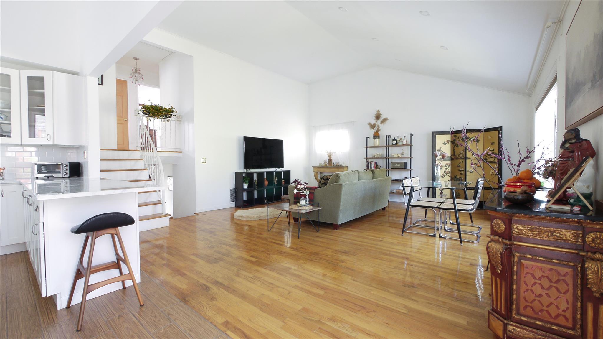 Single Family 201st  Queens, NY 11360, MLS-874678-2