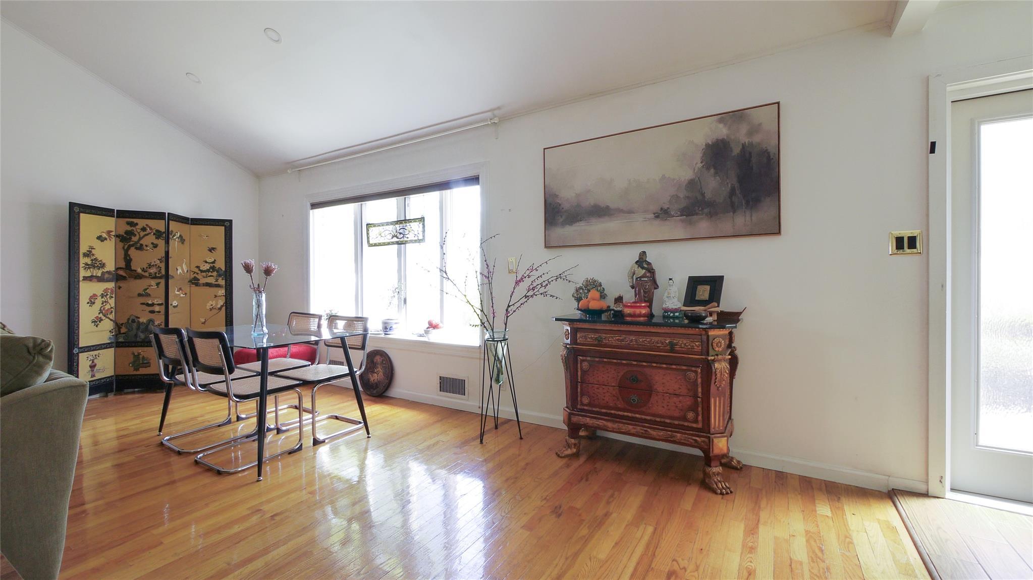 Single Family 201st  Queens, NY 11360, MLS-874678-5