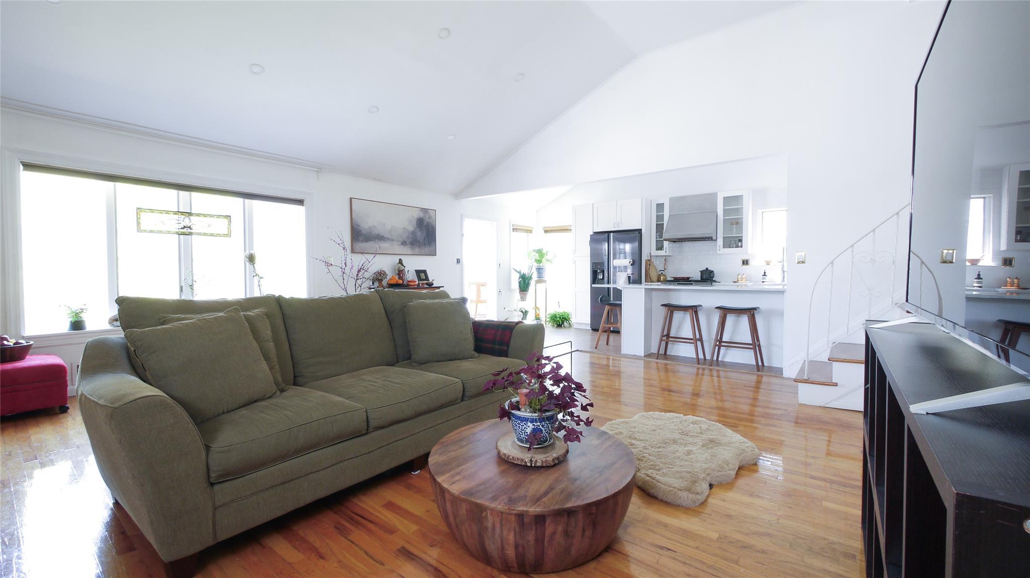 Single Family 201st  Queens, NY 11360, MLS-874678-8