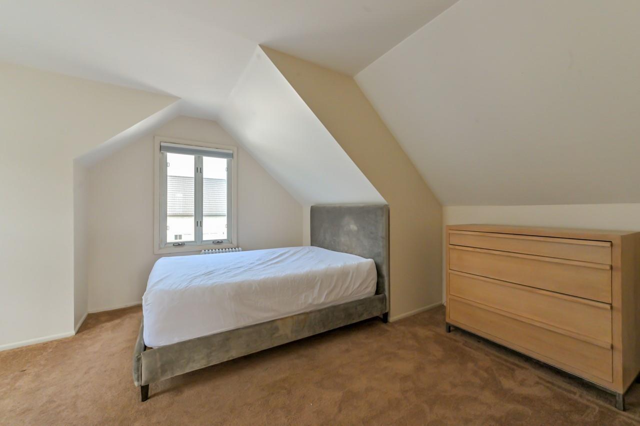 Single Family 95th  Queens, NY 11414, MLS-874704-23