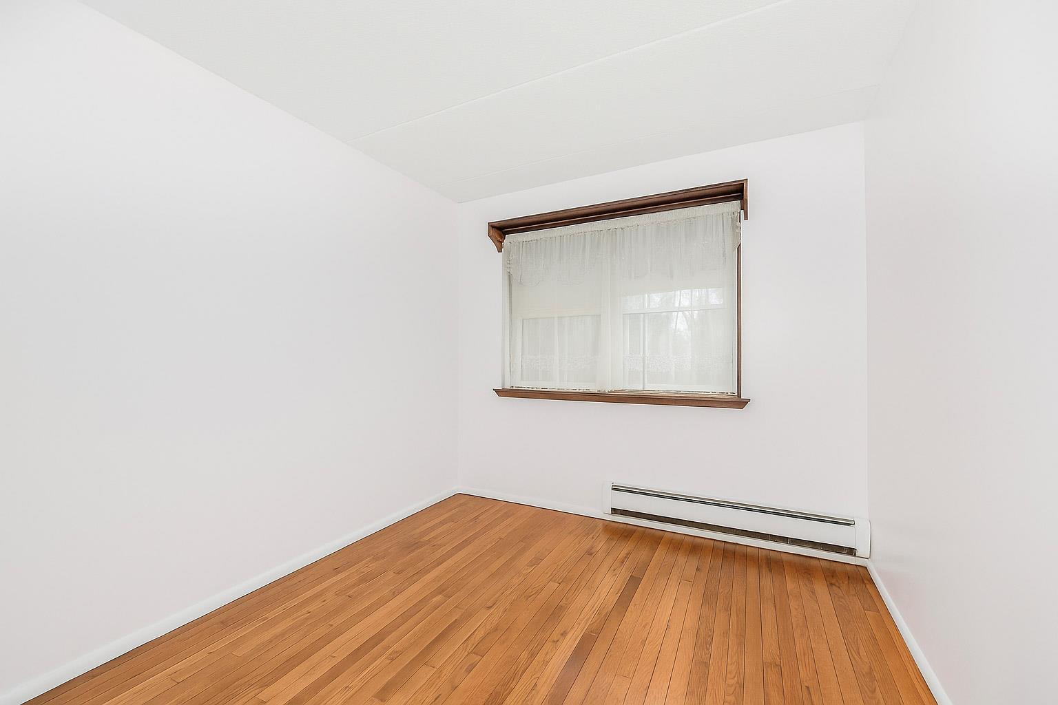 Single Family Lafayette  Bronx, NY 10474, MLS-874711-17