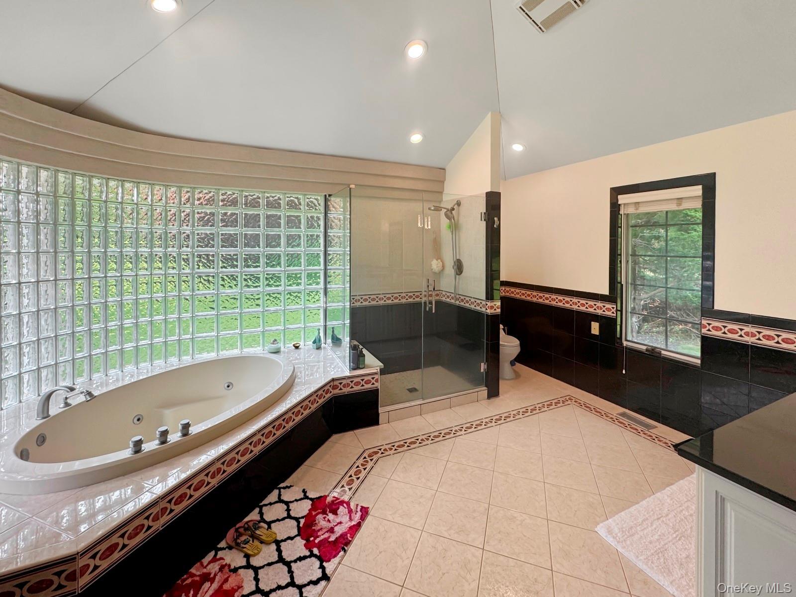 Single Family Harbor Suffolk County, NY 11780, MLS-874712-16