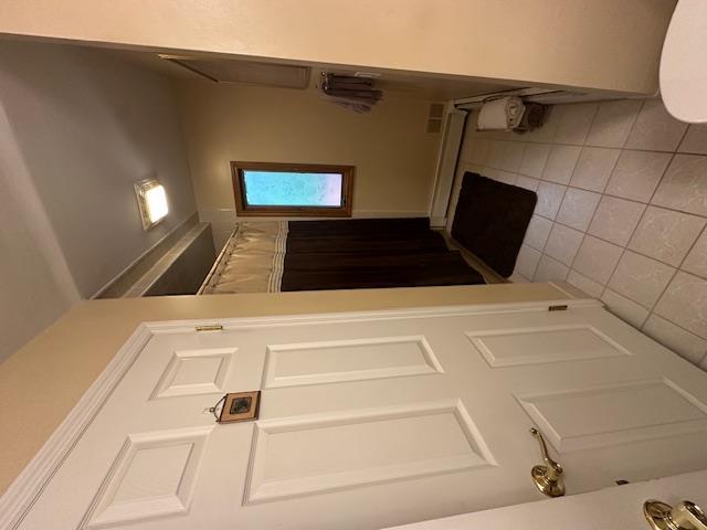 Single Family Dara  Dutchess County, NY 12590, MLS-874717-16