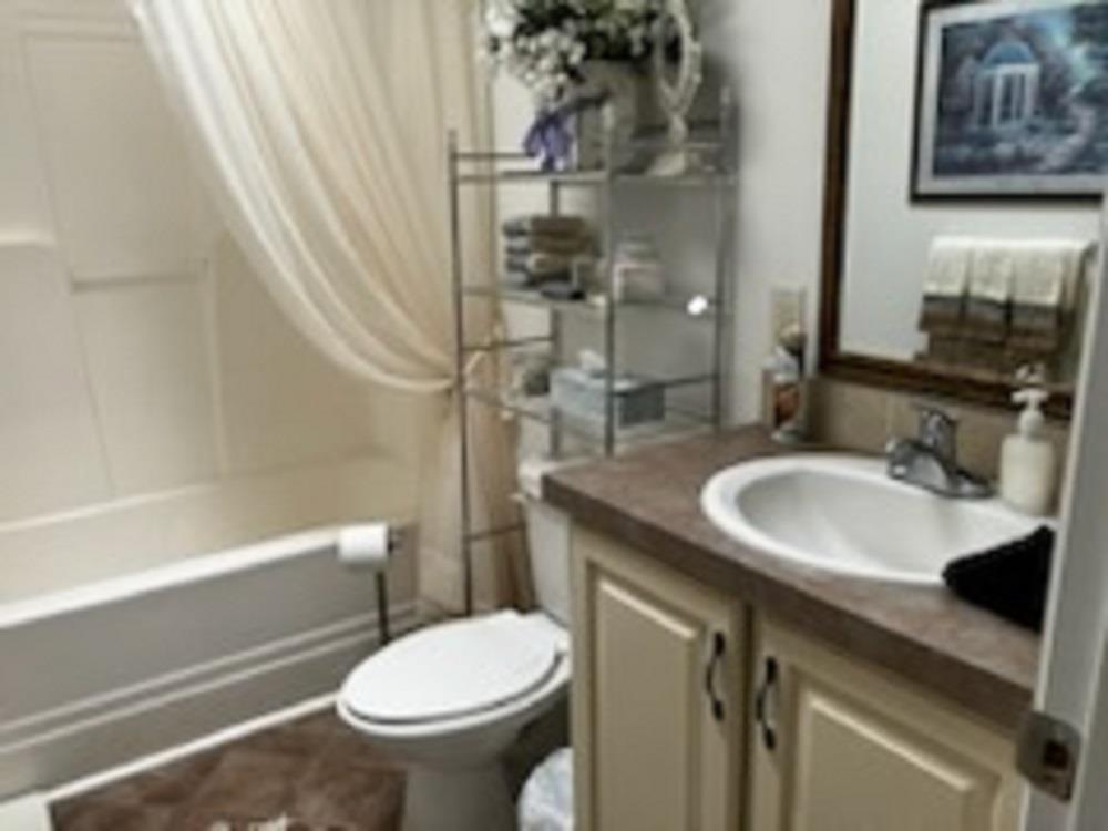 Single Family Old Country  Suffolk County, NY 11901, MLS-874725-28