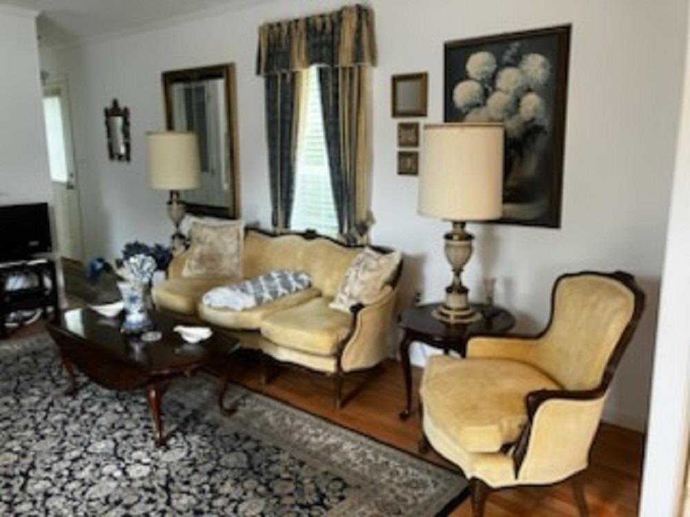 Single Family Old Country  Suffolk County, NY 11901, MLS-874725-8
