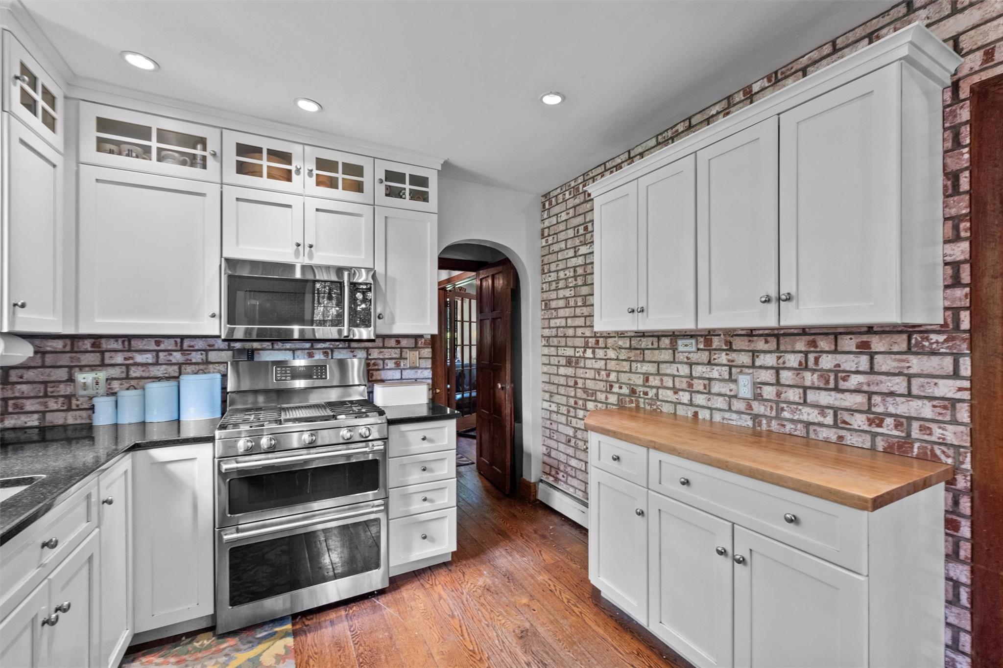 Single Family Lexington  Westchester County, NY 10520, MLS-874727-22