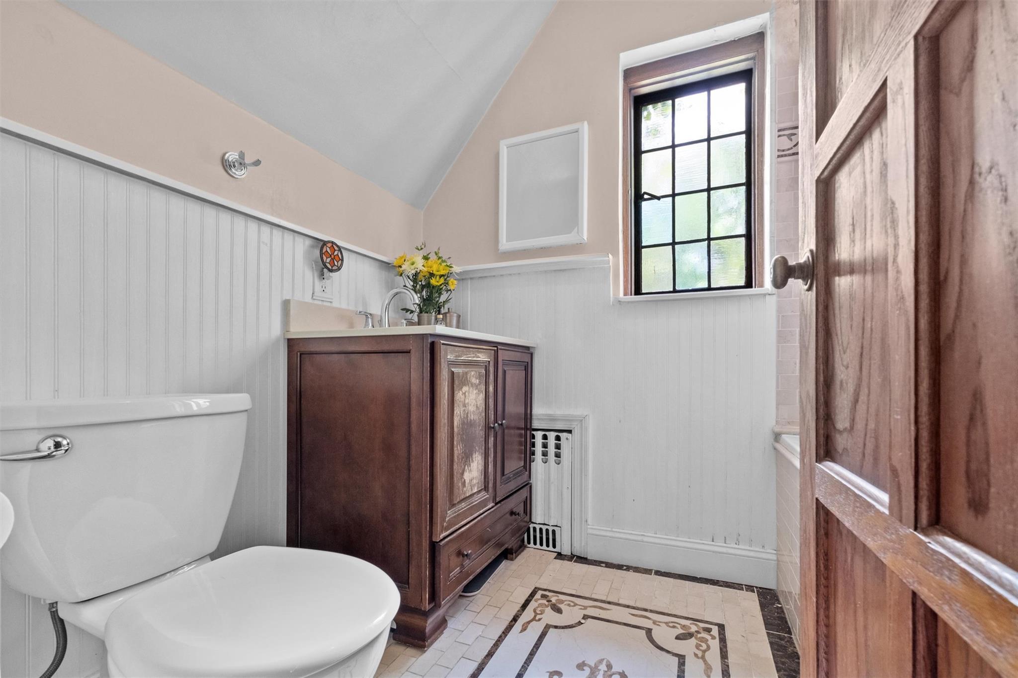 Single Family Lexington  Westchester County, NY 10520, MLS-874727-25