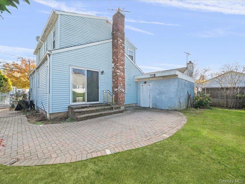 Single Family Broadmoor  Nassau County, NY 11590, MLS-874737-30