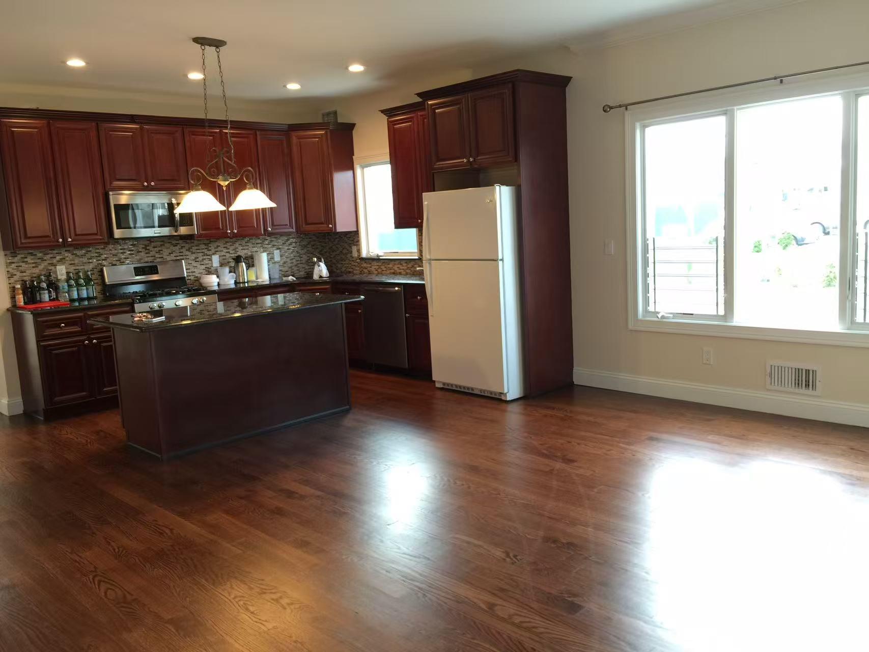 Single Family Burgher  Staten Island, NY 10305, MLS-874754-15