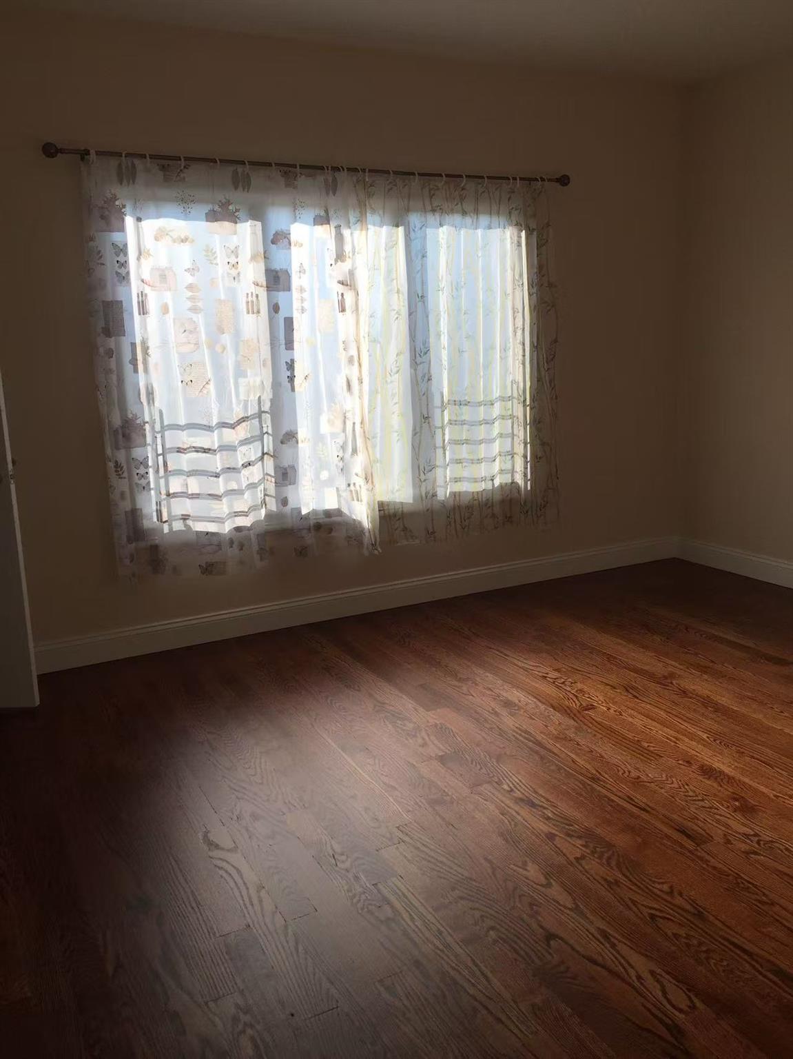 Single Family Burgher  Staten Island, NY 10305, MLS-874754-18