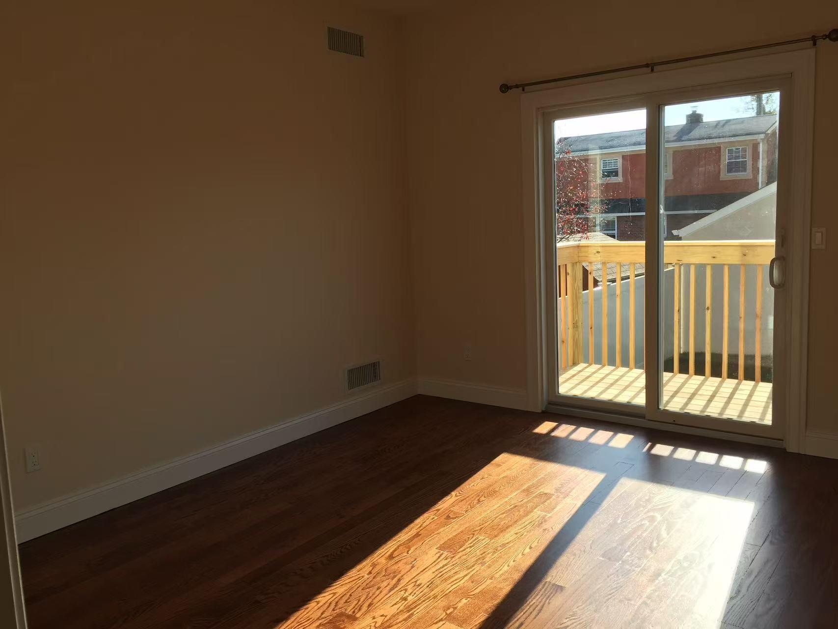 Single Family Burgher  Staten Island, NY 10305, MLS-874754-20