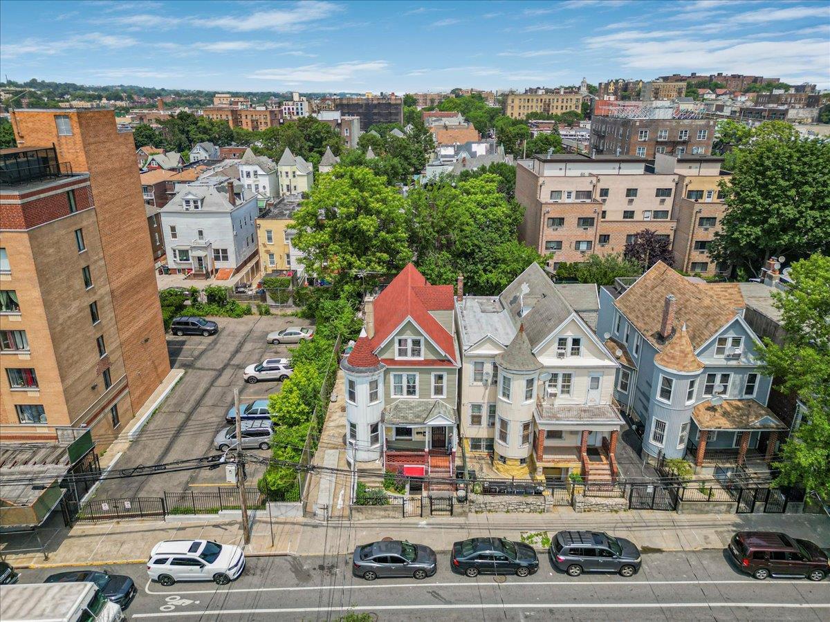 Single Family 225th  Bronx, NY 10466, MLS-874757-14