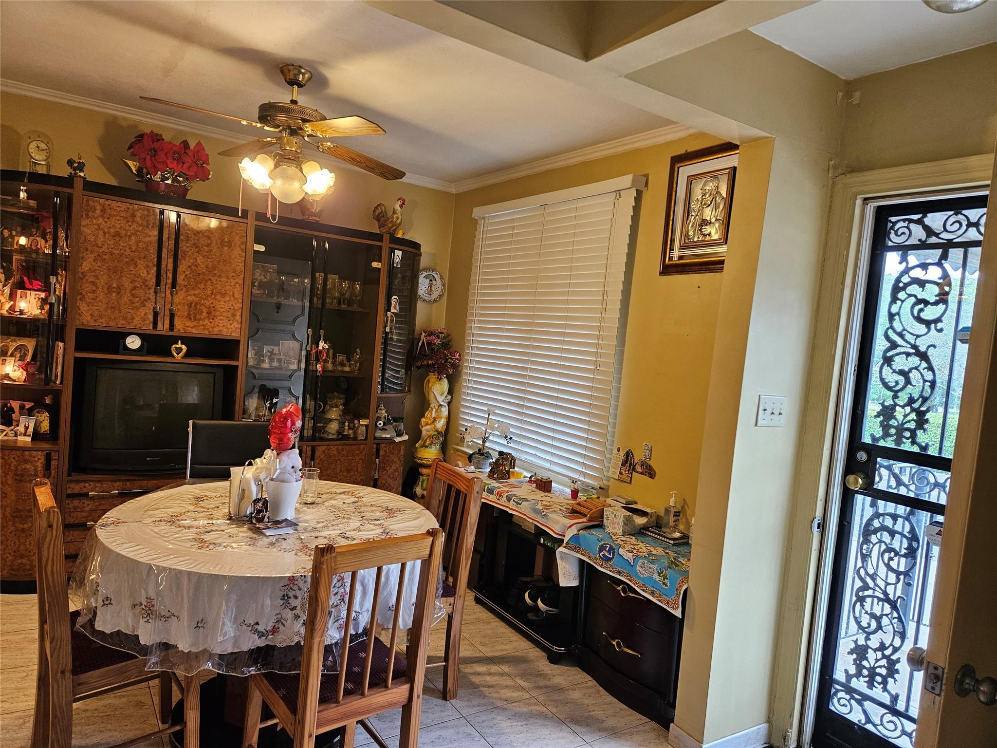 Single Family 24th  Queens, NY 11357, MLS-874759-3