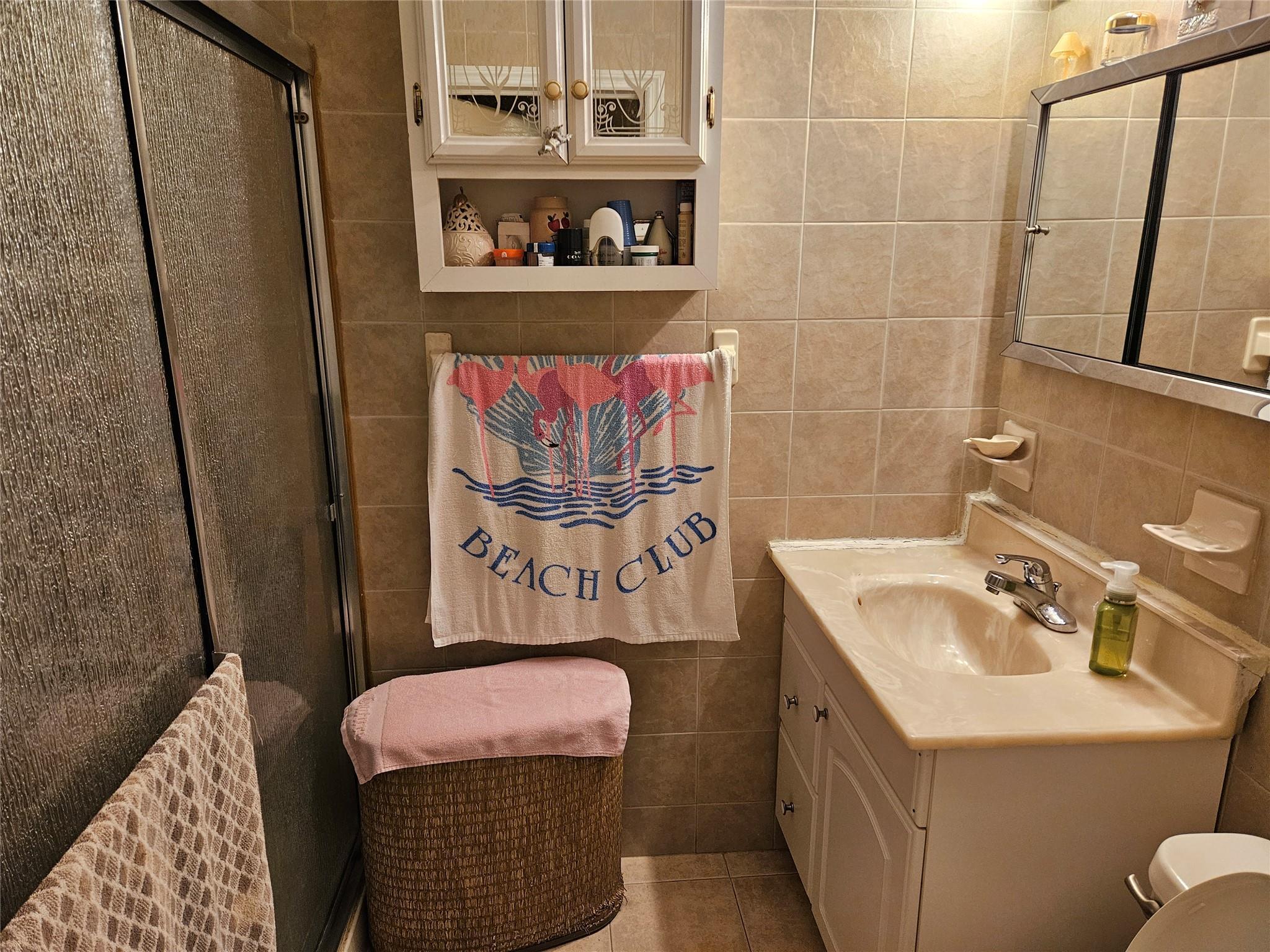Single Family 24th  Queens, NY 11357, MLS-874759-9