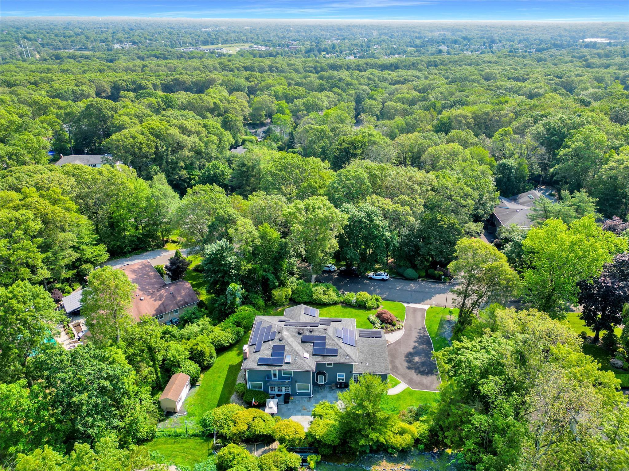 Single Family Stepping Stone  Suffolk County, NY 11746, MLS-874772-39