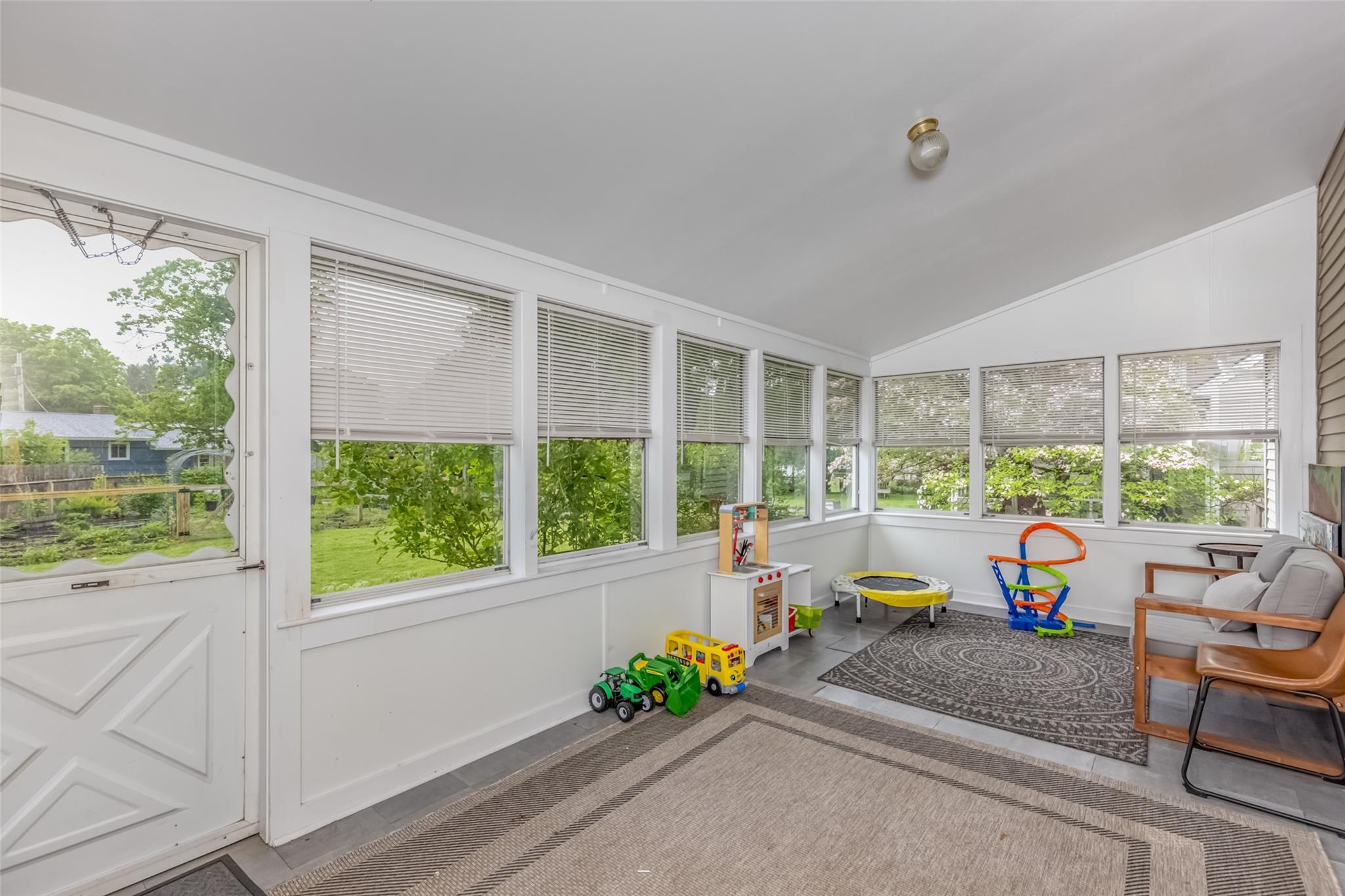 Single Family Circle  Dutchess County, NY 12538, MLS-874802-24