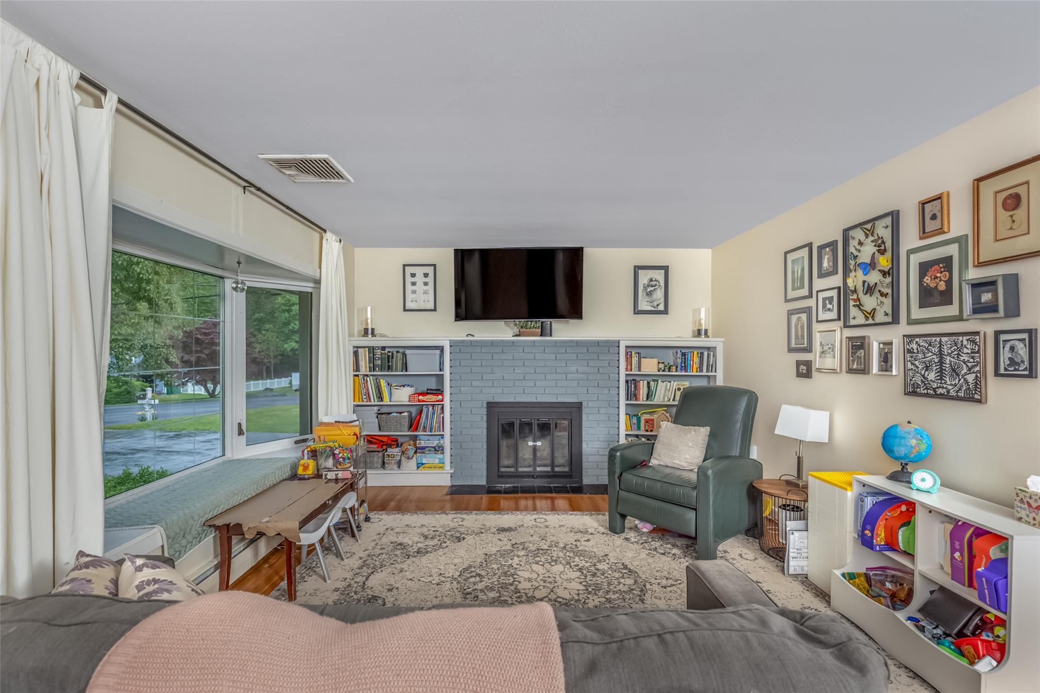 Single Family Circle  Dutchess County, NY 12538, MLS-874802-5