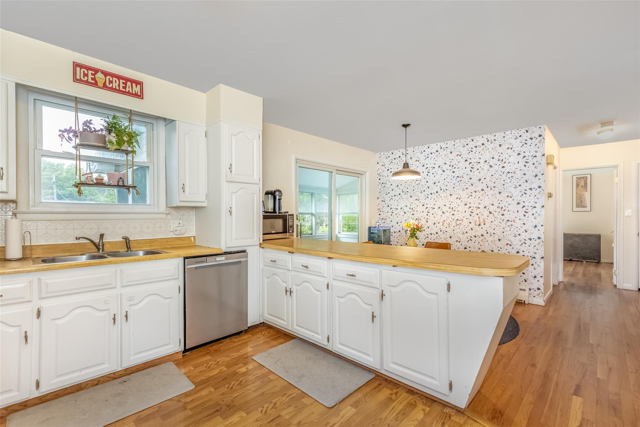 Single Family Circle  Dutchess County, NY 12538, MLS-874802-9