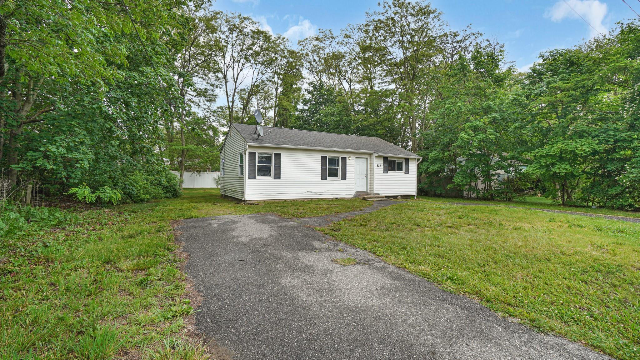 Single Family Meade  Suffolk County, NY 11713, MLS-874820-2