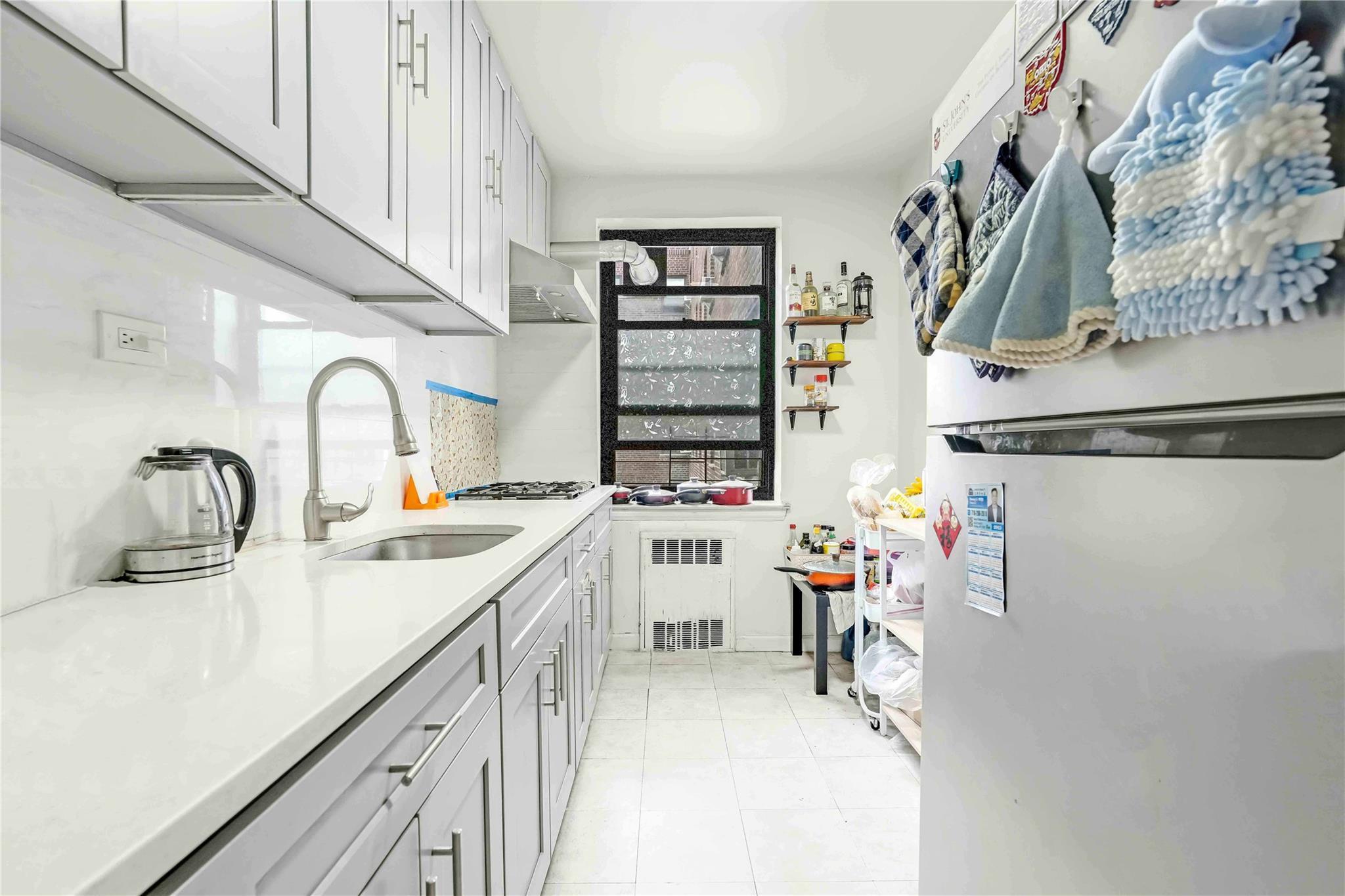 Coop 141st  Queens, NY 11354, MLS-874821-6