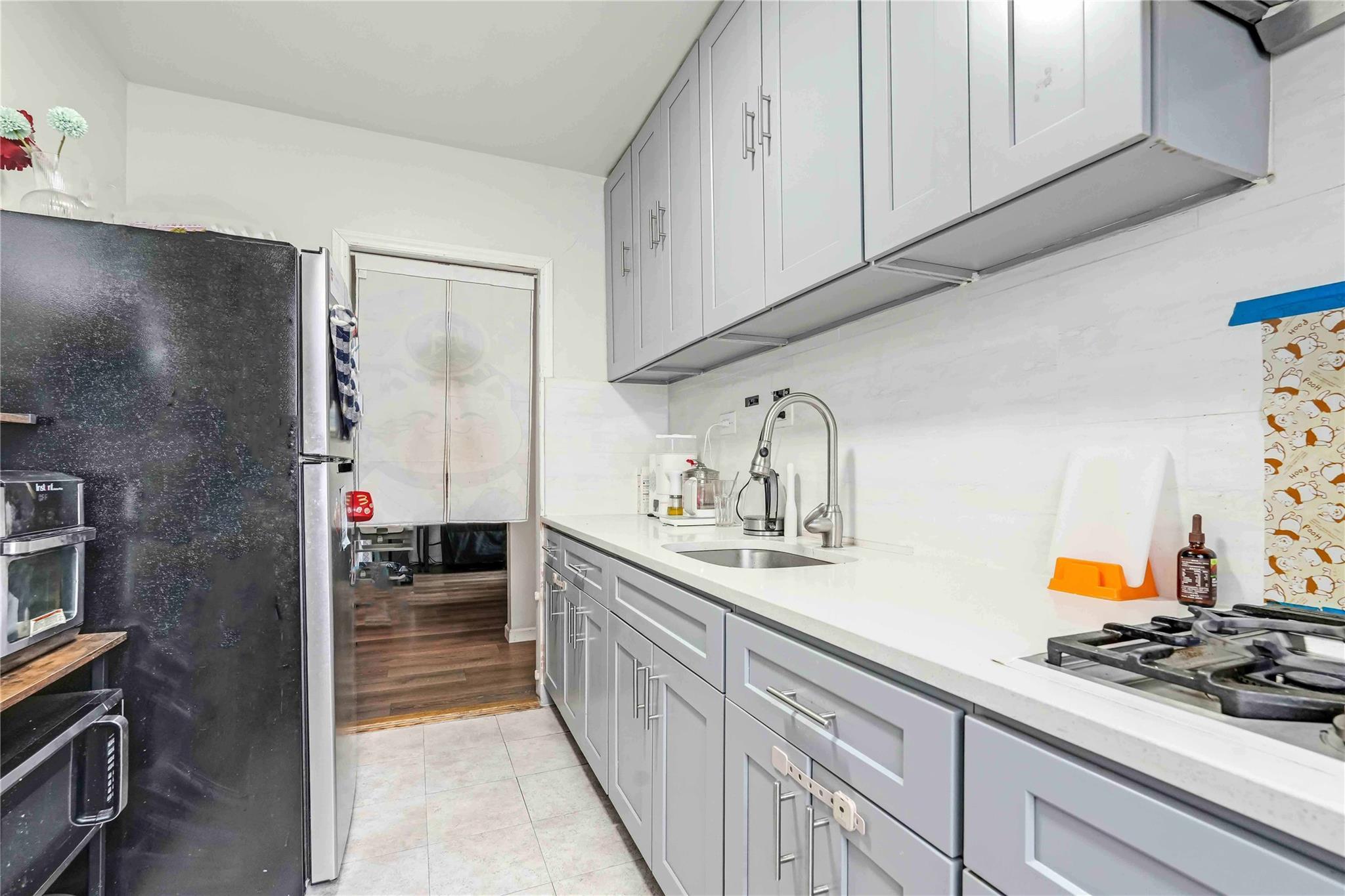 Coop 141st  Queens, NY 11354, MLS-874821-7