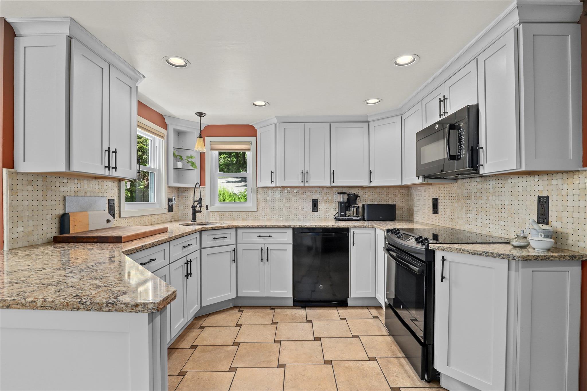 Single Family Indian Hill Westchester County, NY 10588, MLS-874828-9