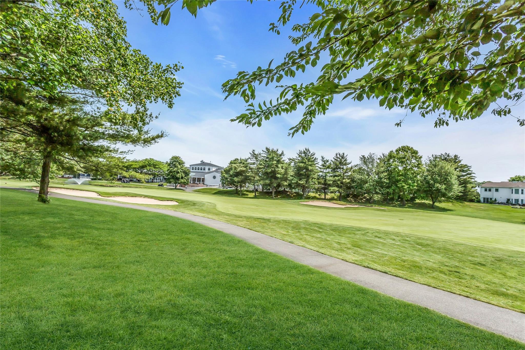 Condo Country Club  Suffolk County, NY 11725, MLS-874842-26