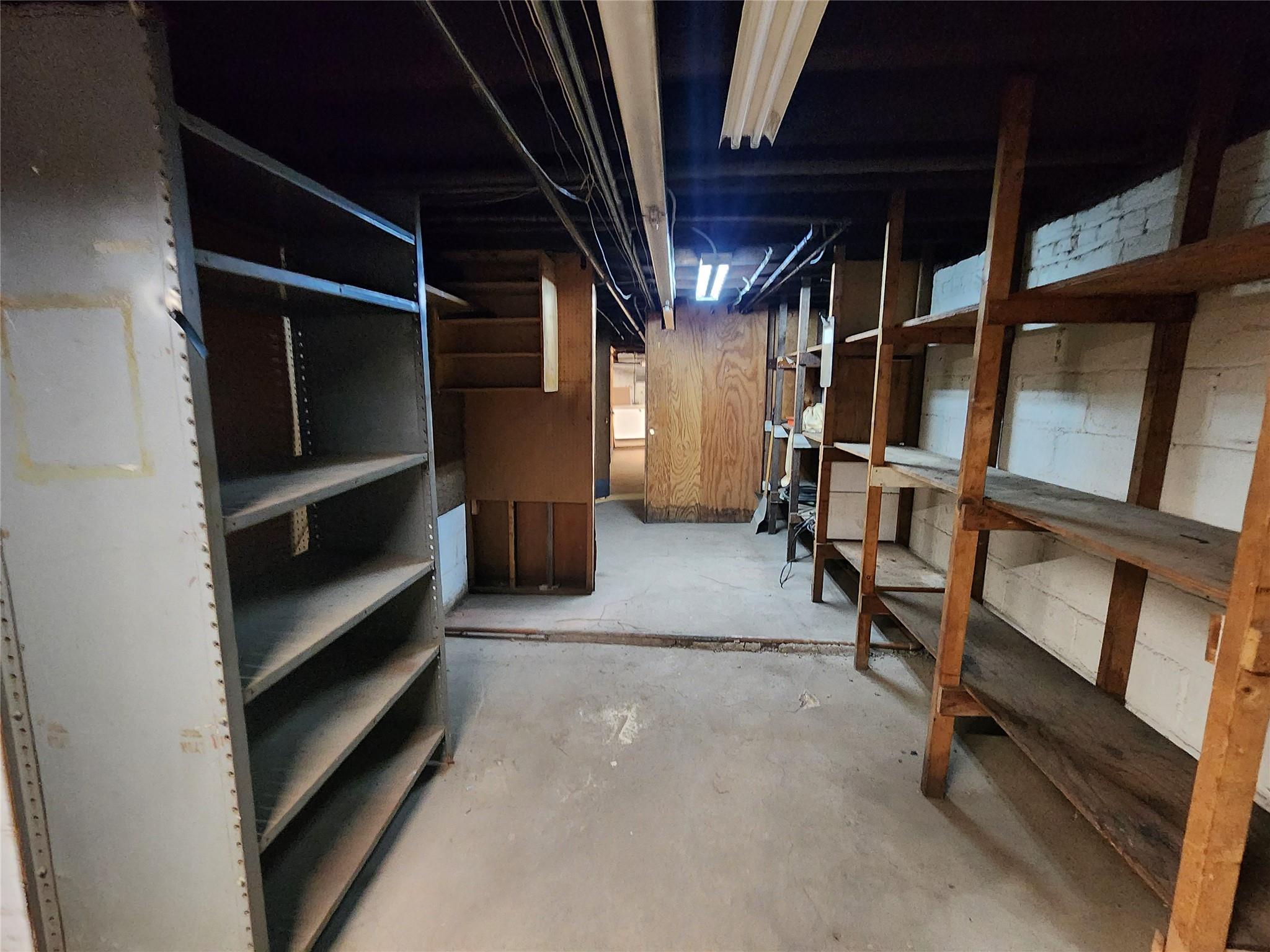 Commercial Lease Flushing  Queens, NY 11378, MLS-874850-8