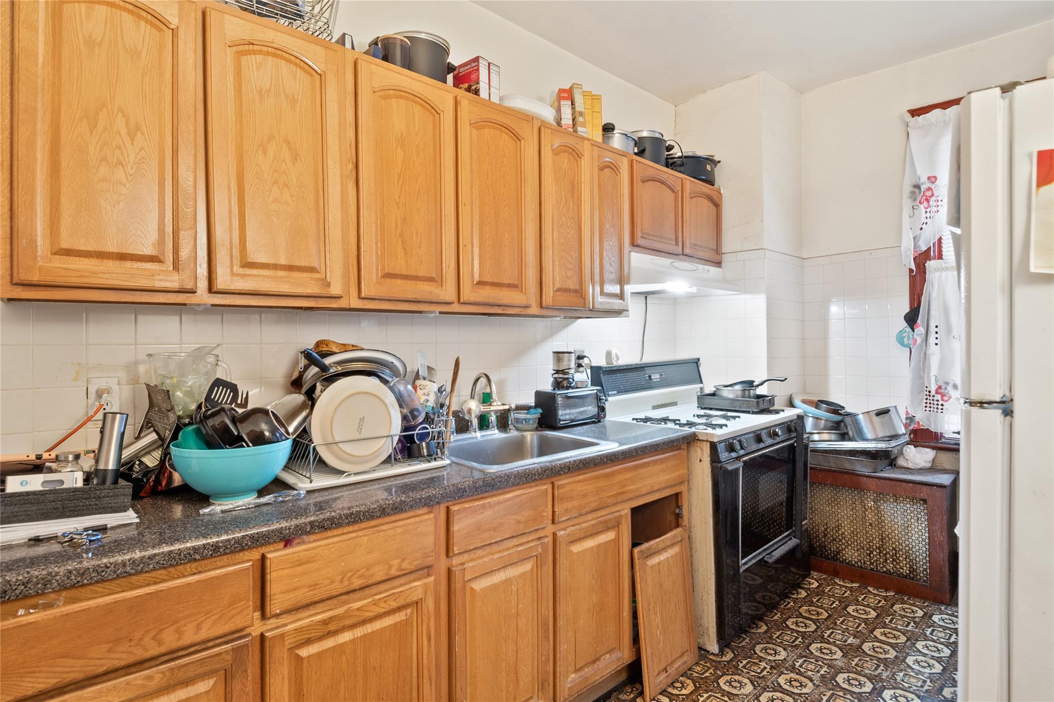Single Family Edson  Bronx, NY 10466, MLS-874856-11