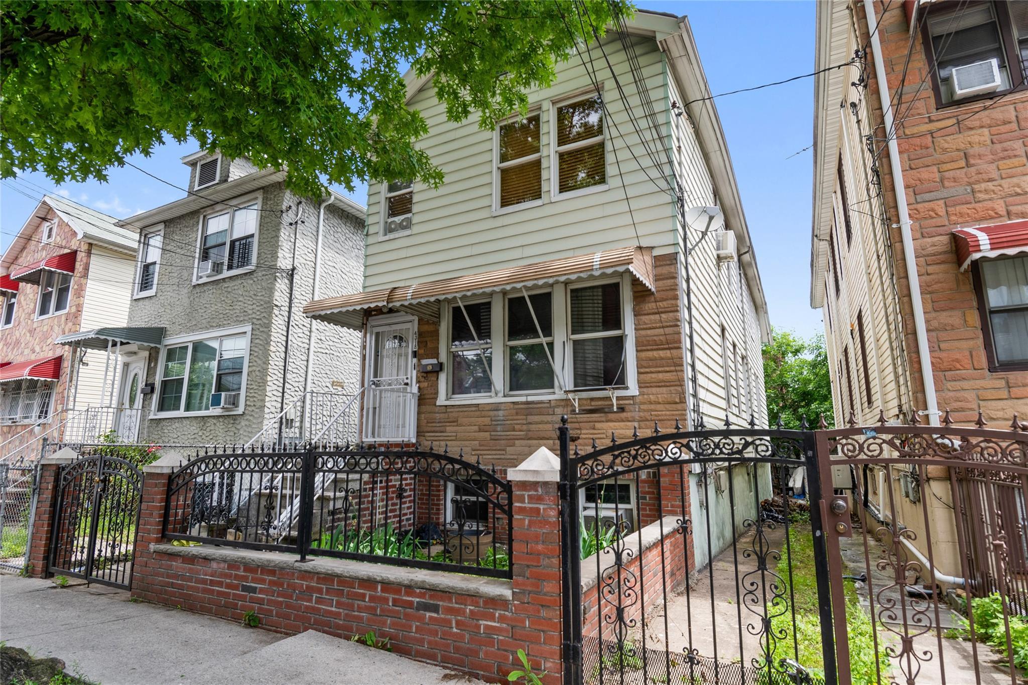 Single Family Edson  Bronx, NY 10466, MLS-874856-2