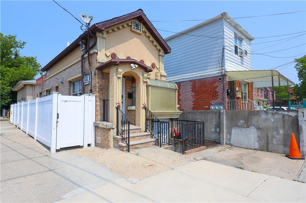 Single Family Bay 40th  Brooklyn, NY 11214, MLS-874878-3