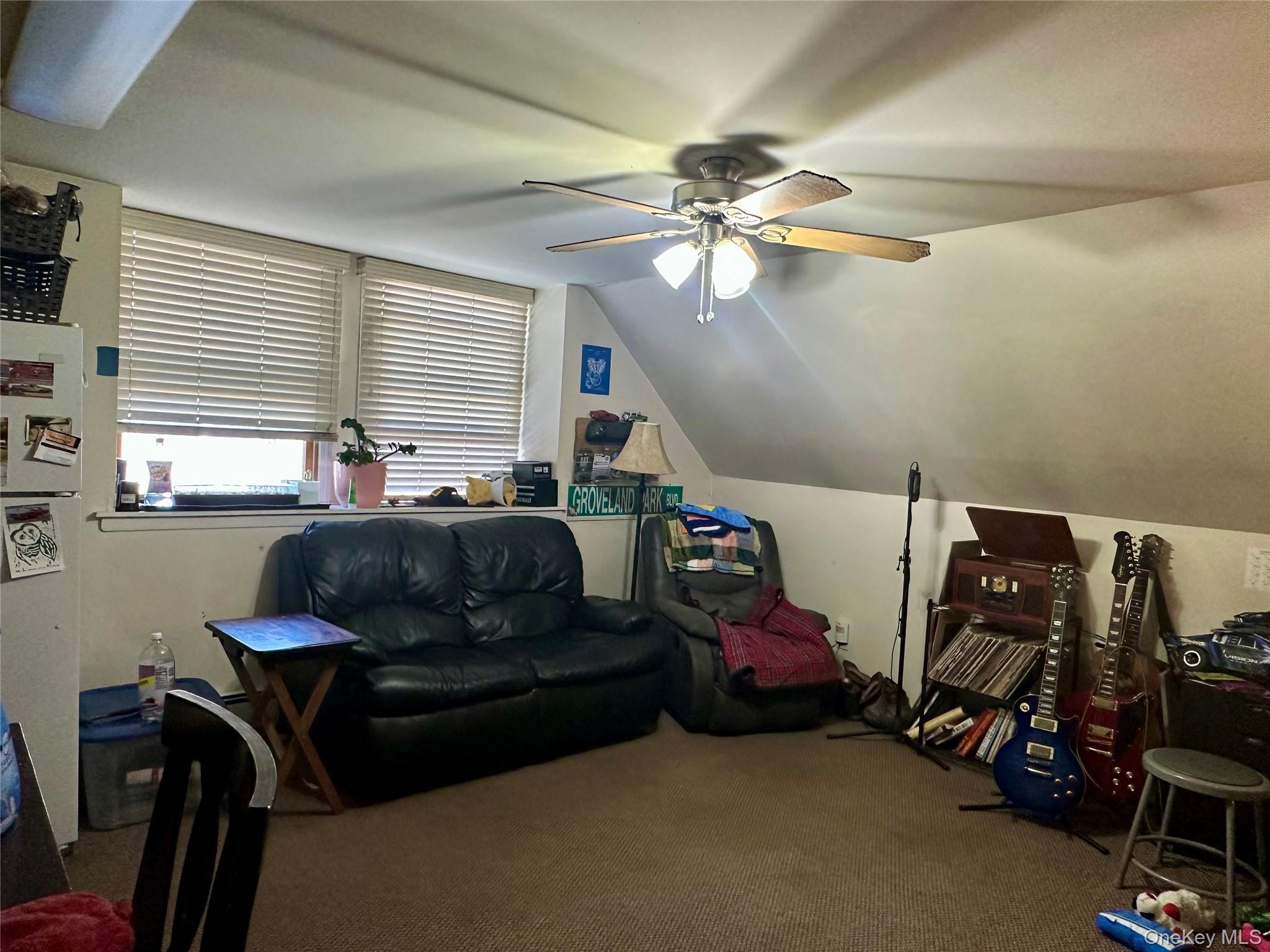 Single Family Hamilton  Suffolk County, NY 11727, MLS-874885-10