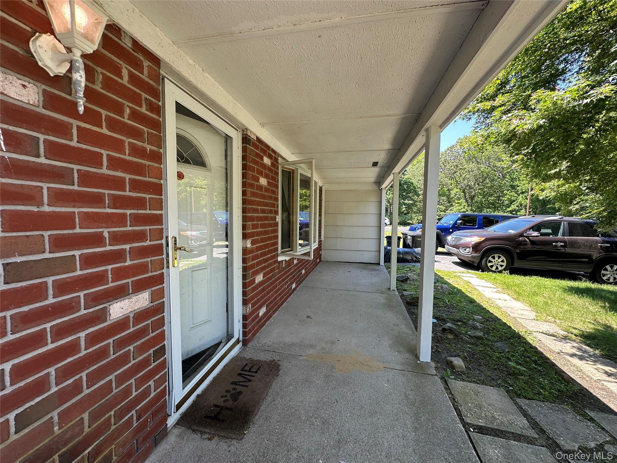 Single Family Hamilton  Suffolk County, NY 11727, MLS-874885-17