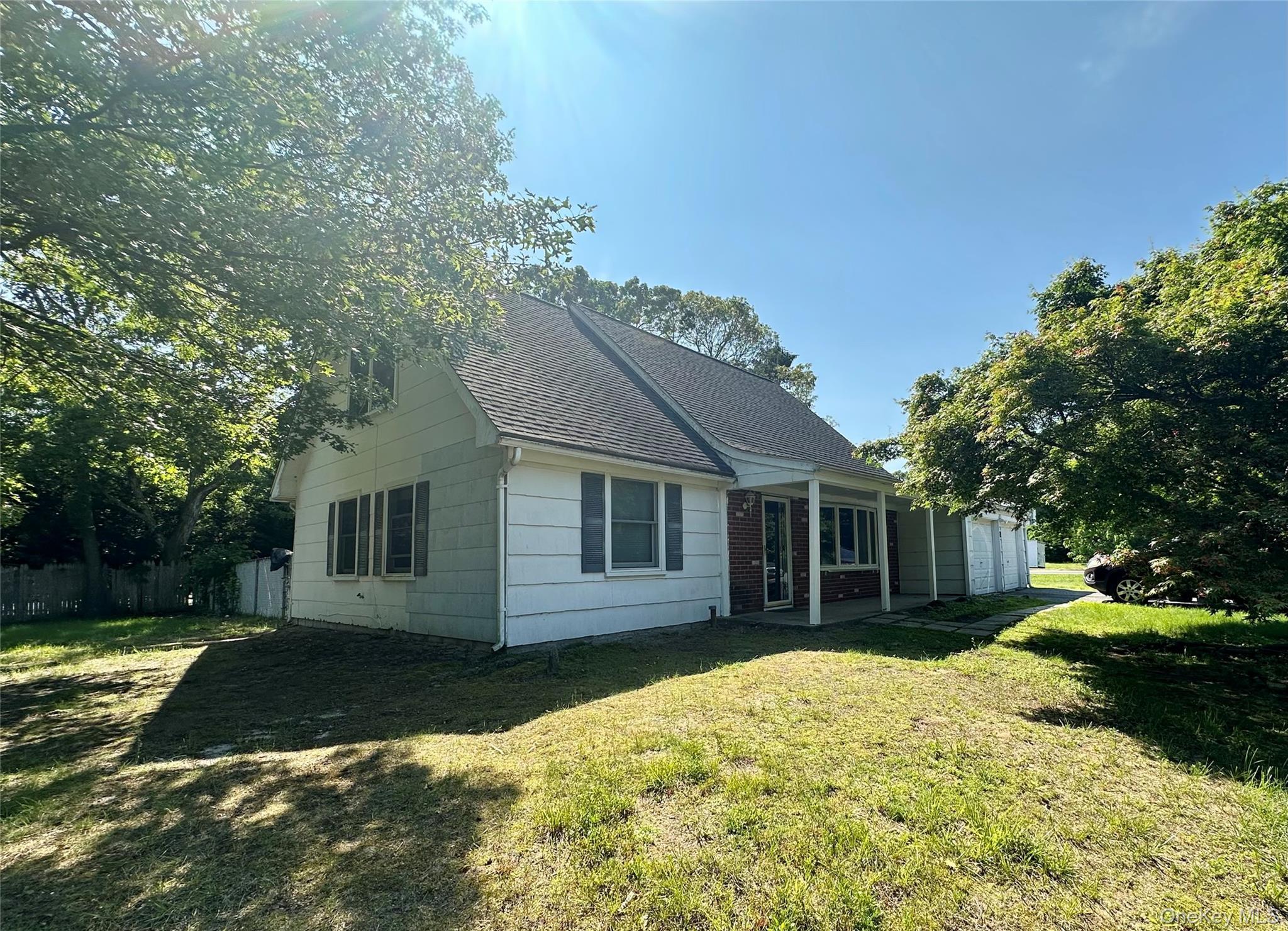 Single Family Hamilton  Suffolk County, NY 11727, MLS-874885-29