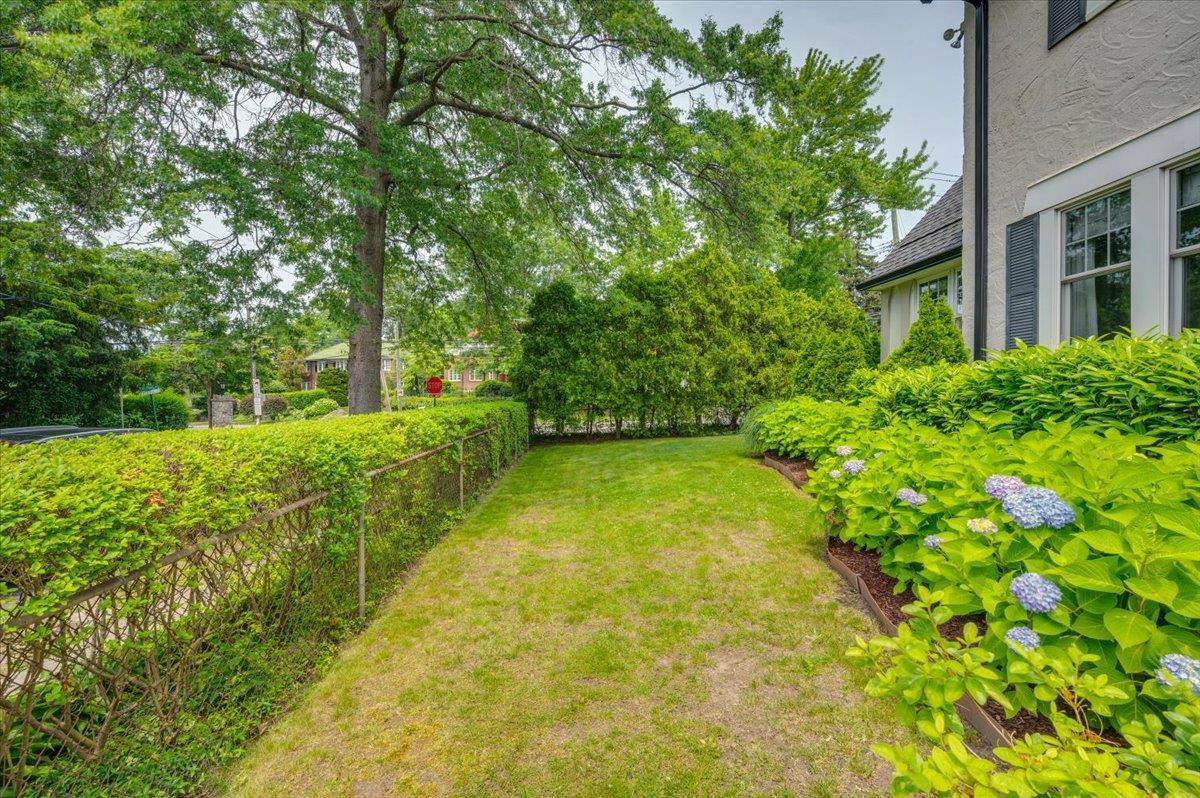 Single Family Manor Ridge  Westchester County, NY 10803, MLS-874886-10