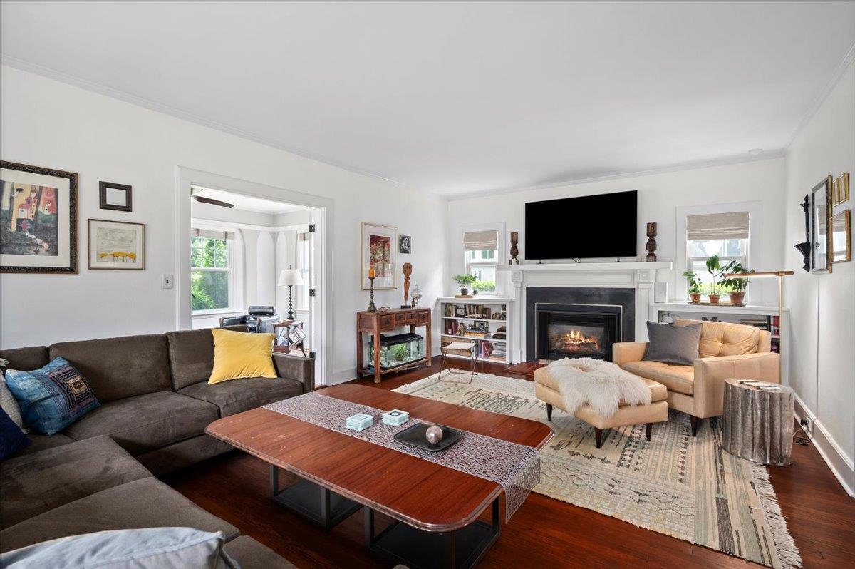 Single Family Manor Ridge  Westchester County, NY 10803, MLS-874886-20