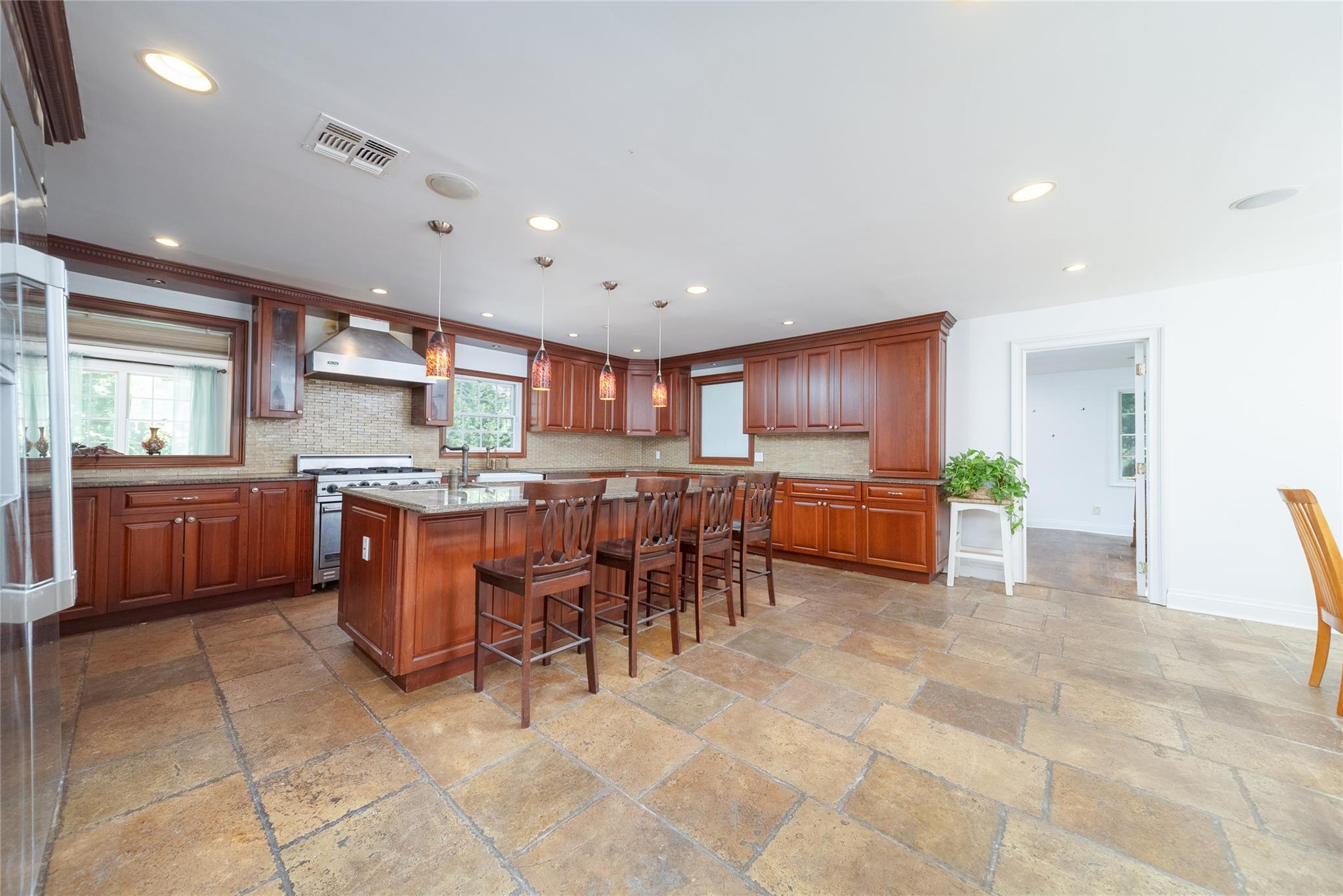 Single Family Arleigh  Nassau County, NY 11021, MLS-874887-11